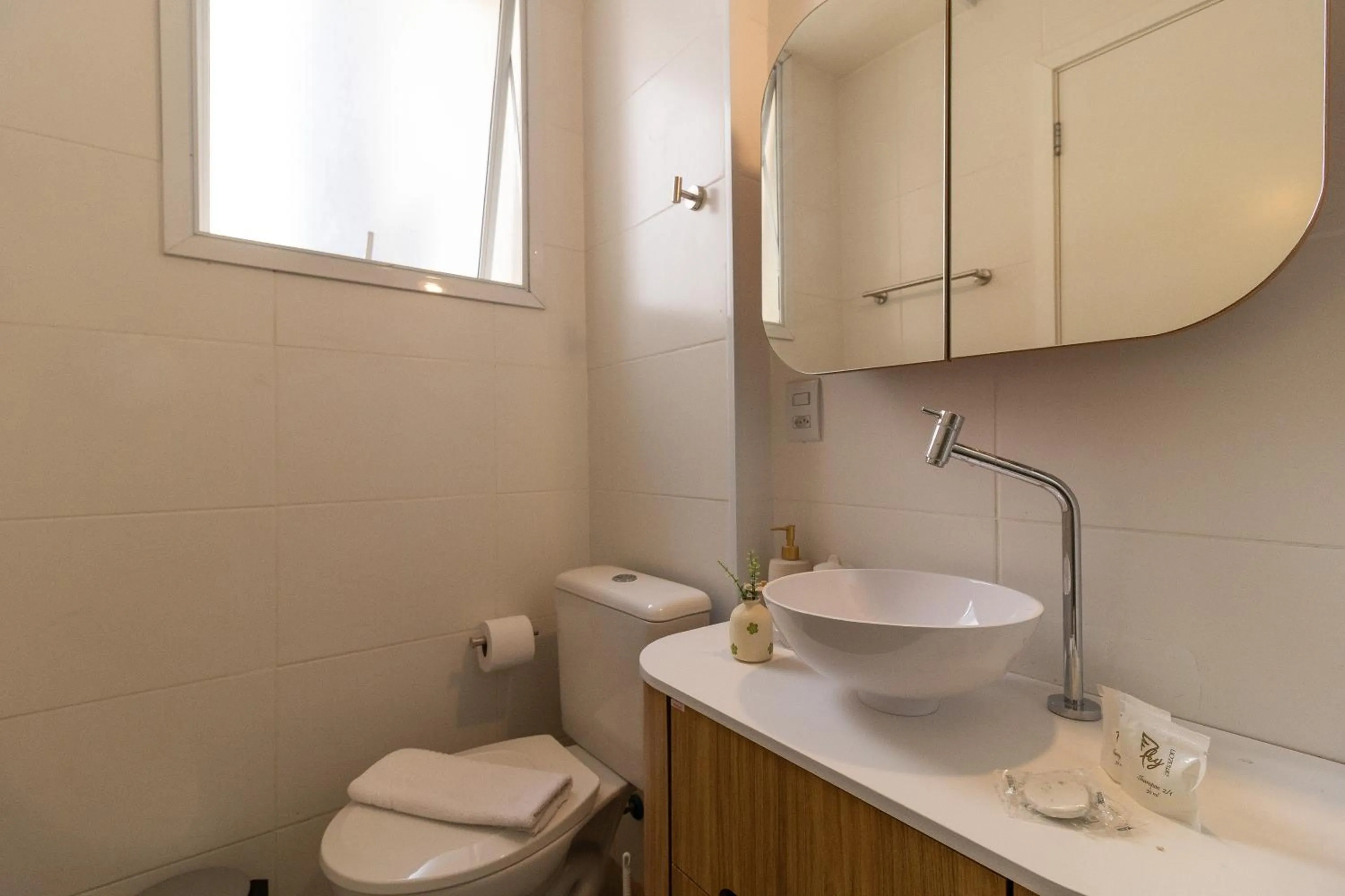 Toilet in 360 Av Ipiranga