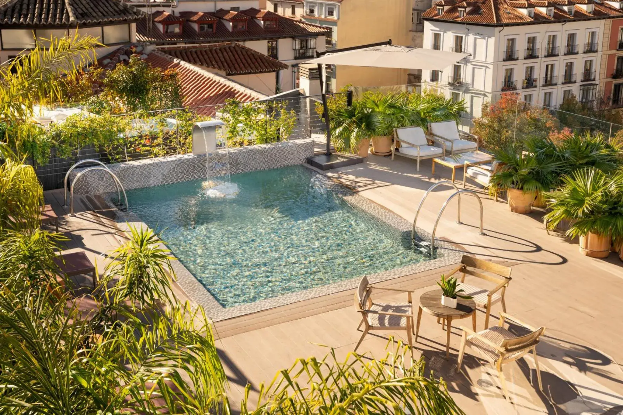 Swimming pool in Ocean Drive Madrid Swimming pool in Ocean Drive Madrid