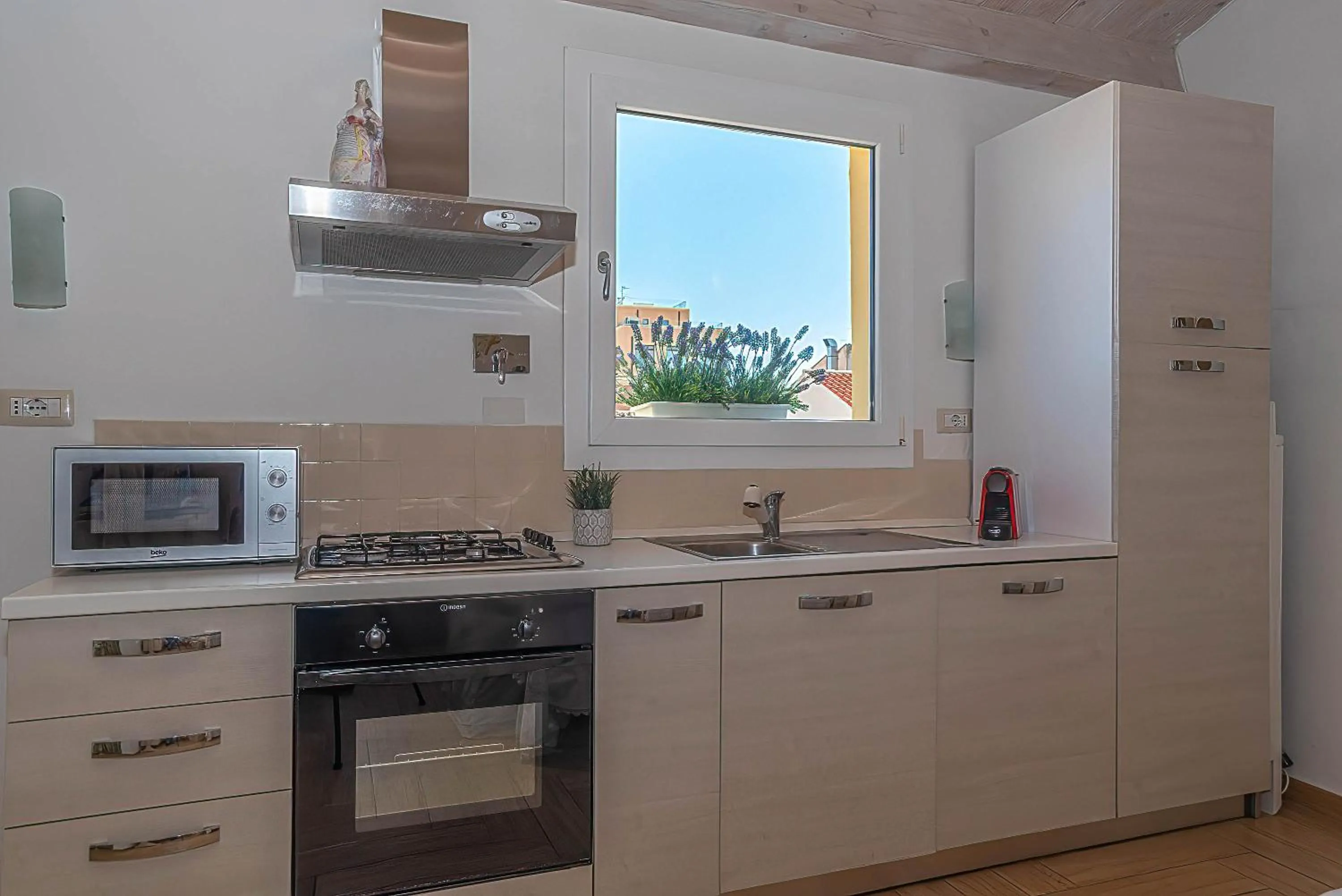 Kitchen or kitchenette in La casa del pittore