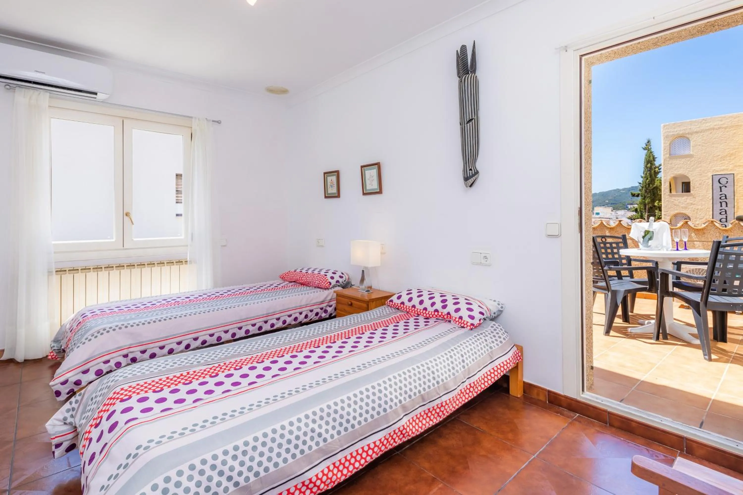 Property building, Bed in Villa Paca