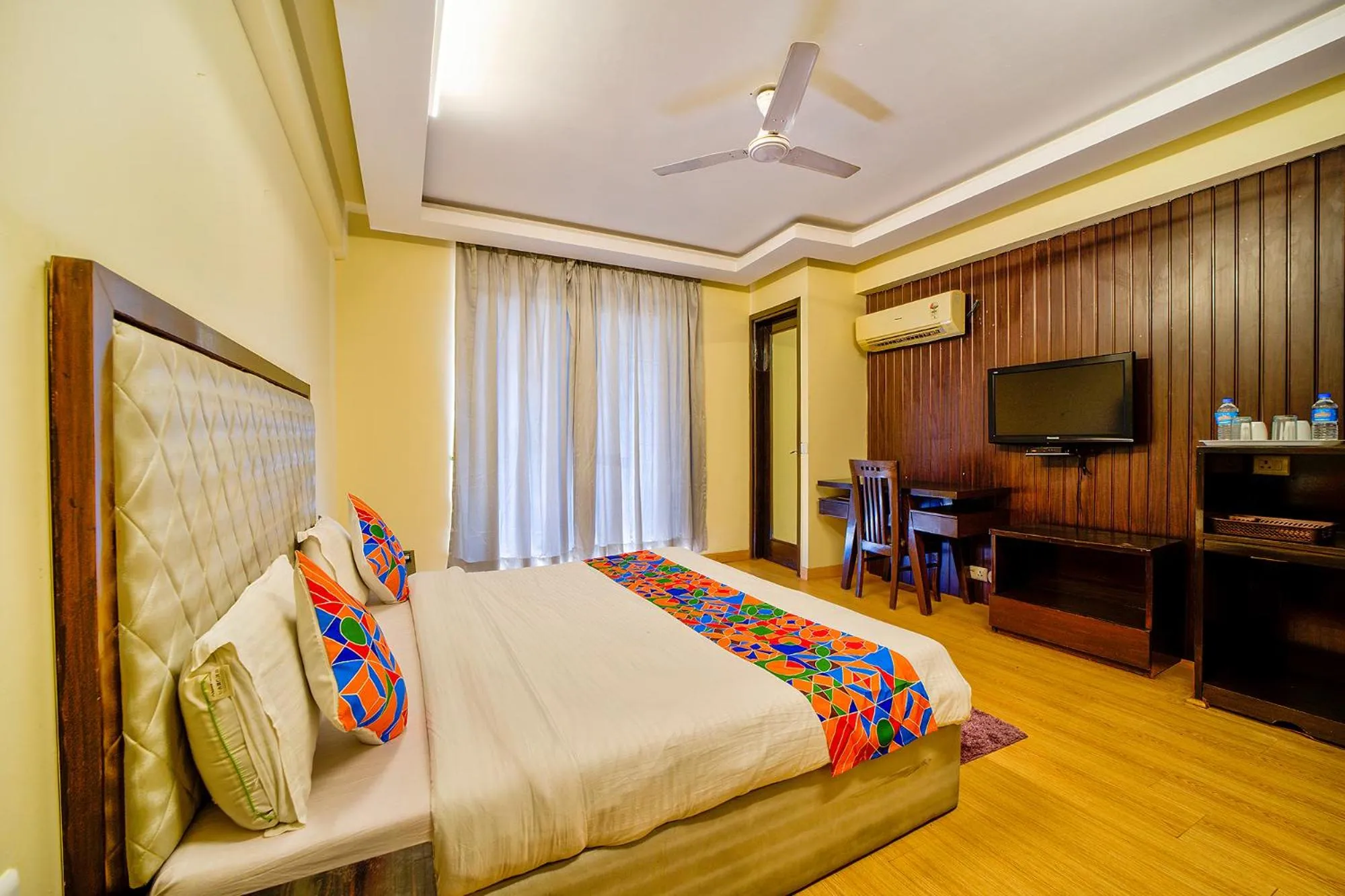 TV and multimedia, Bed in FabHotel Rivlet