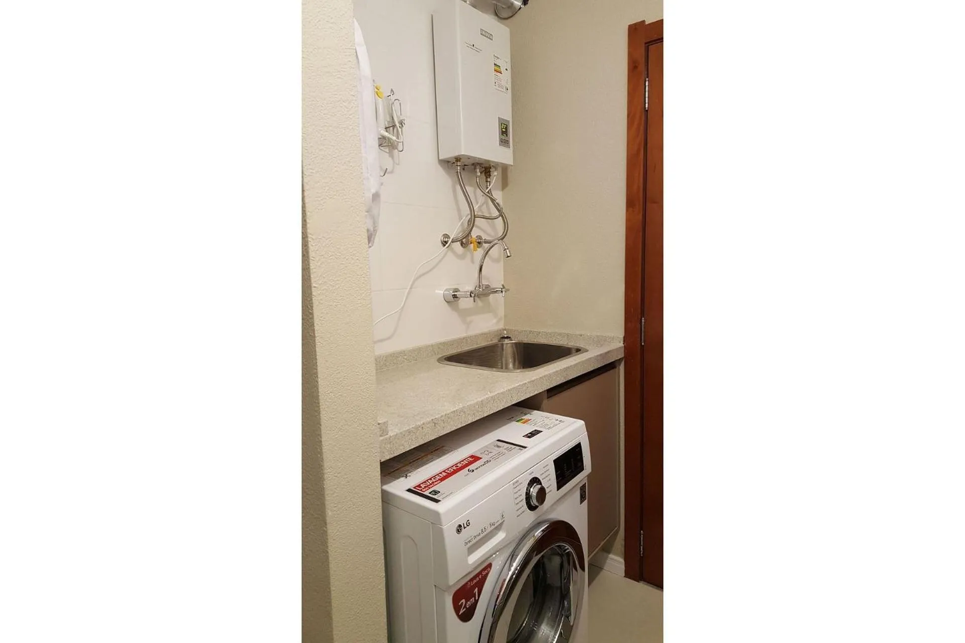 Area and facilities in Charme e Conforto em Canela (Centro/3 dorm)