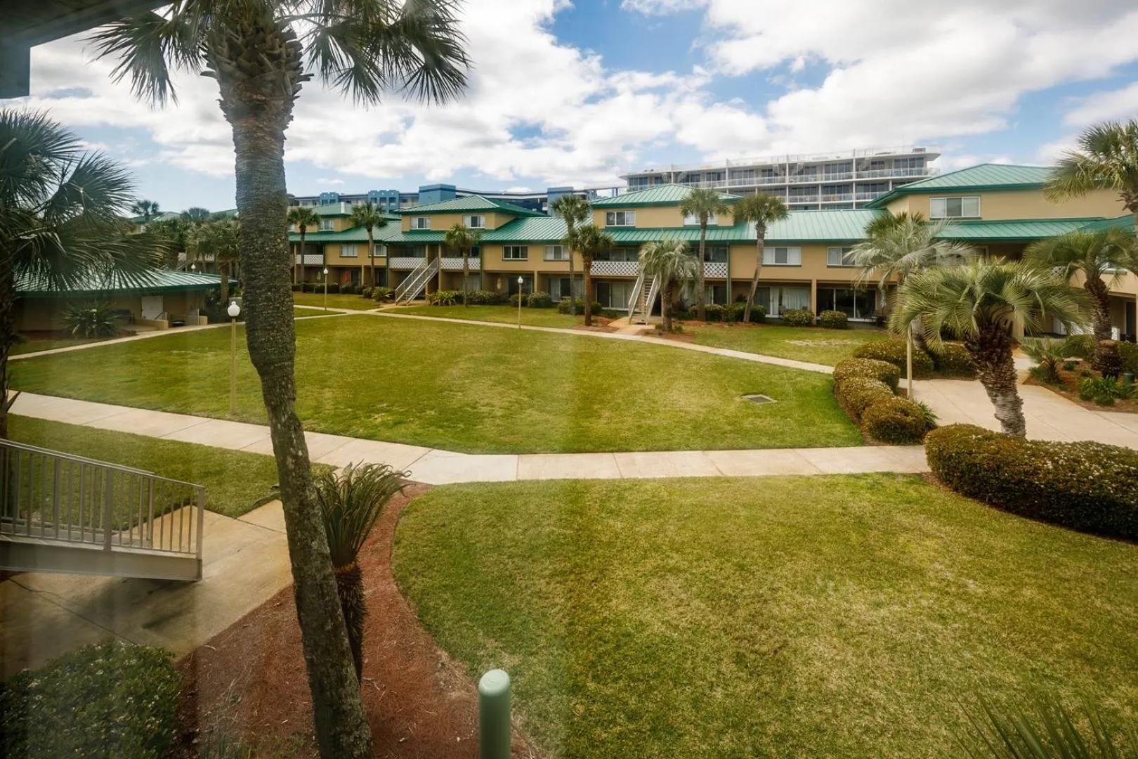 Seaspray Condos 103A