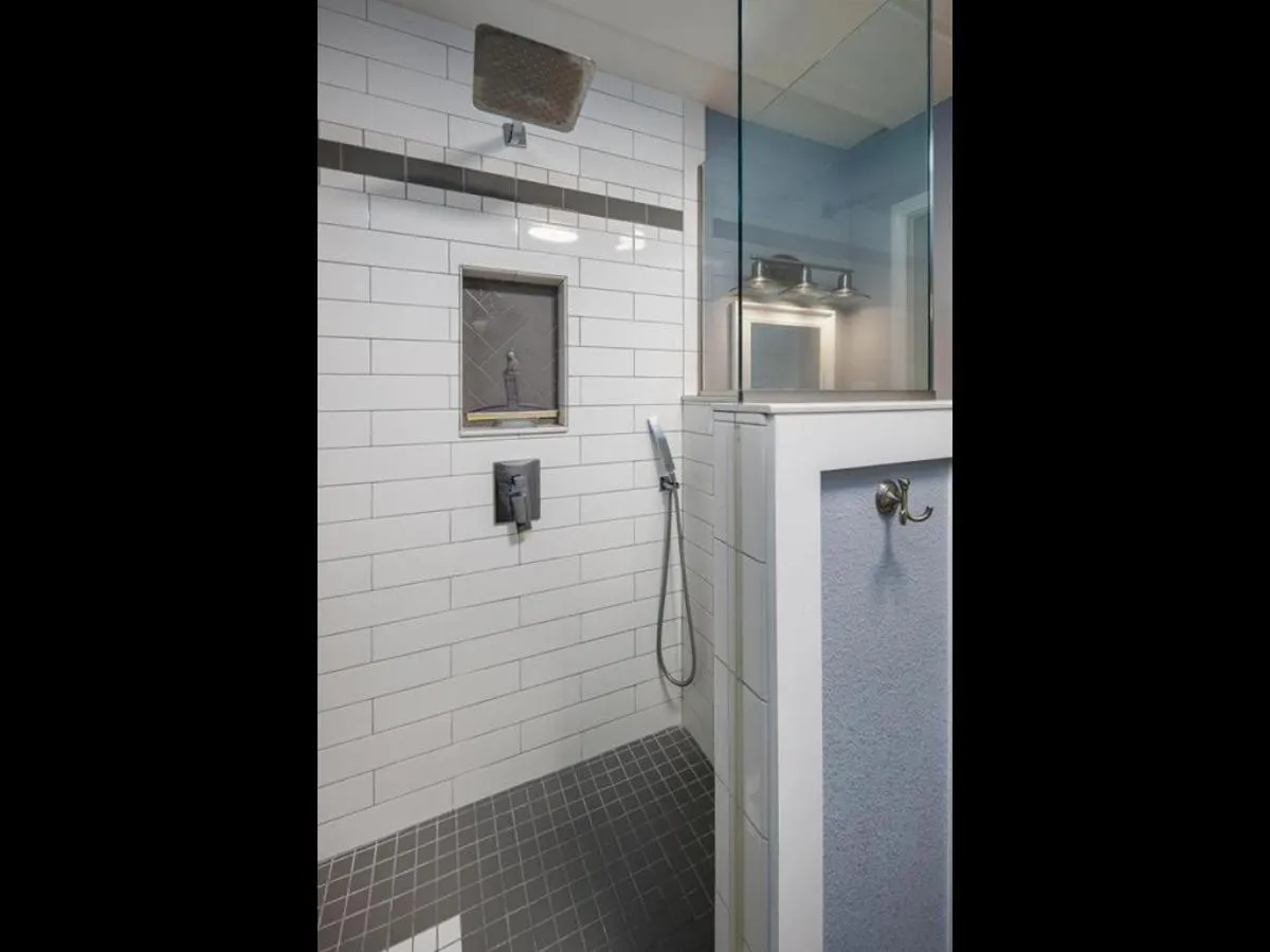 Seaspray Condos 210D