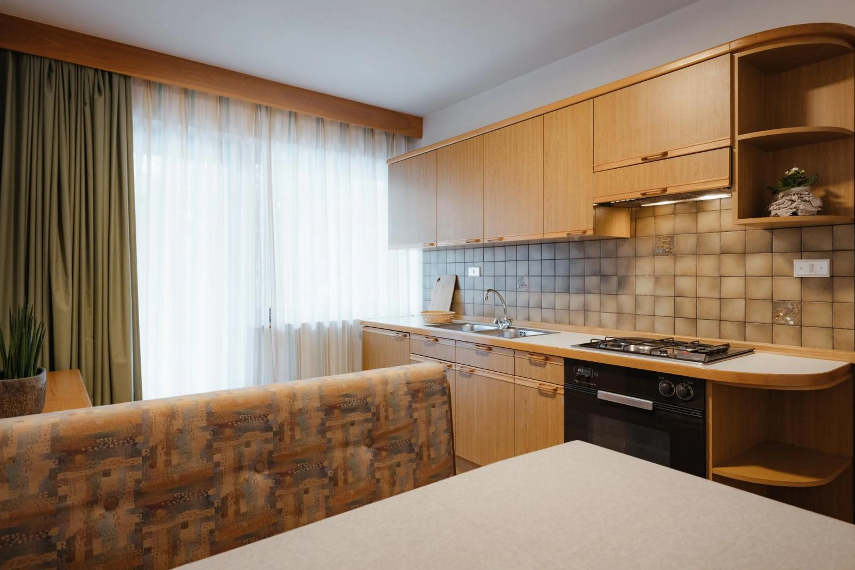 Kitchen or kitchenette in Residence Arche Noah - Colfosco