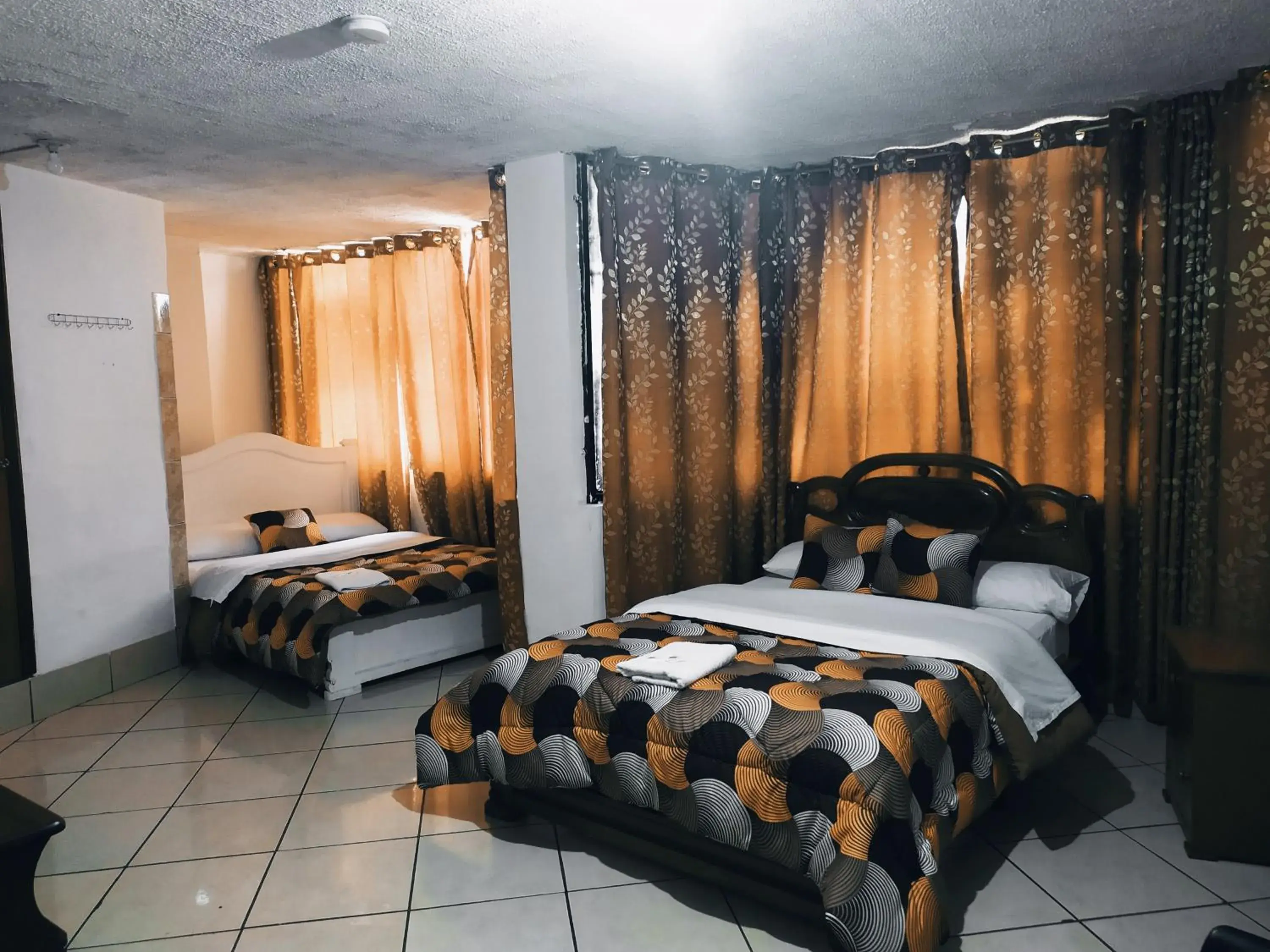 Deluxe Twin Room in Hostal Ajavi del Sur Deluxe Twin Room in Hostal Ajavi del Sur