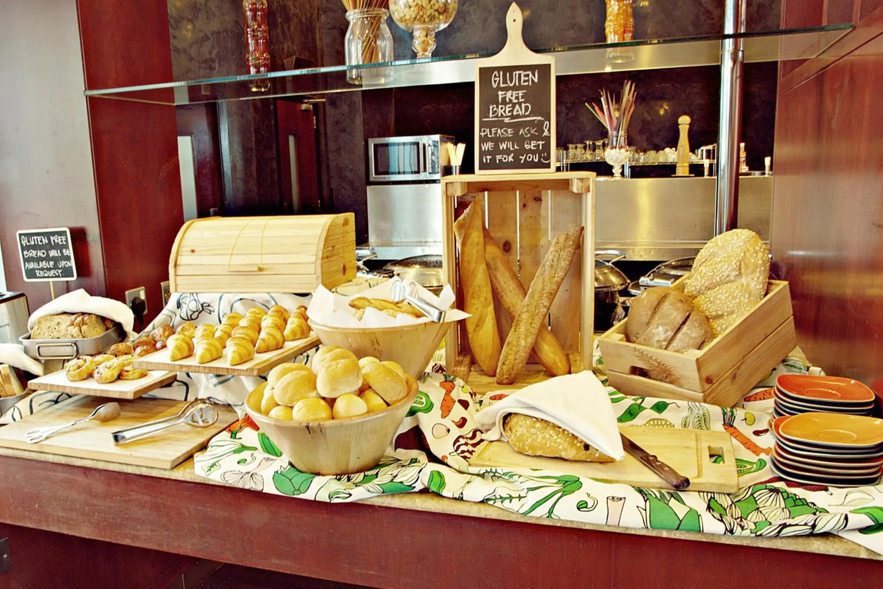 Buffet breakfast in ibis Kuwait Salmiya Buffet breakfast in ibis Kuwait Salmiya