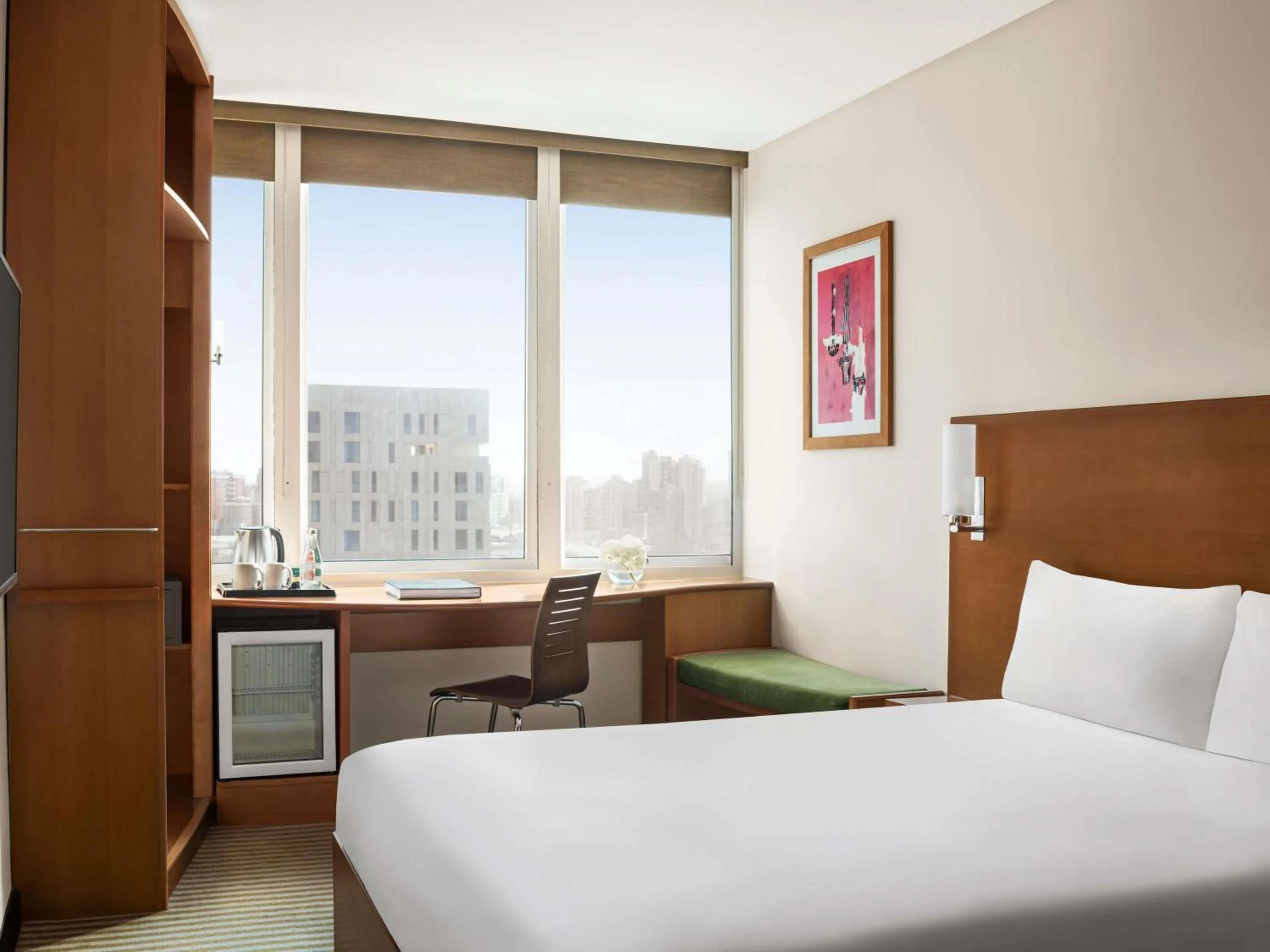 Bedroom, Bed in ibis Kuwait Salmiya