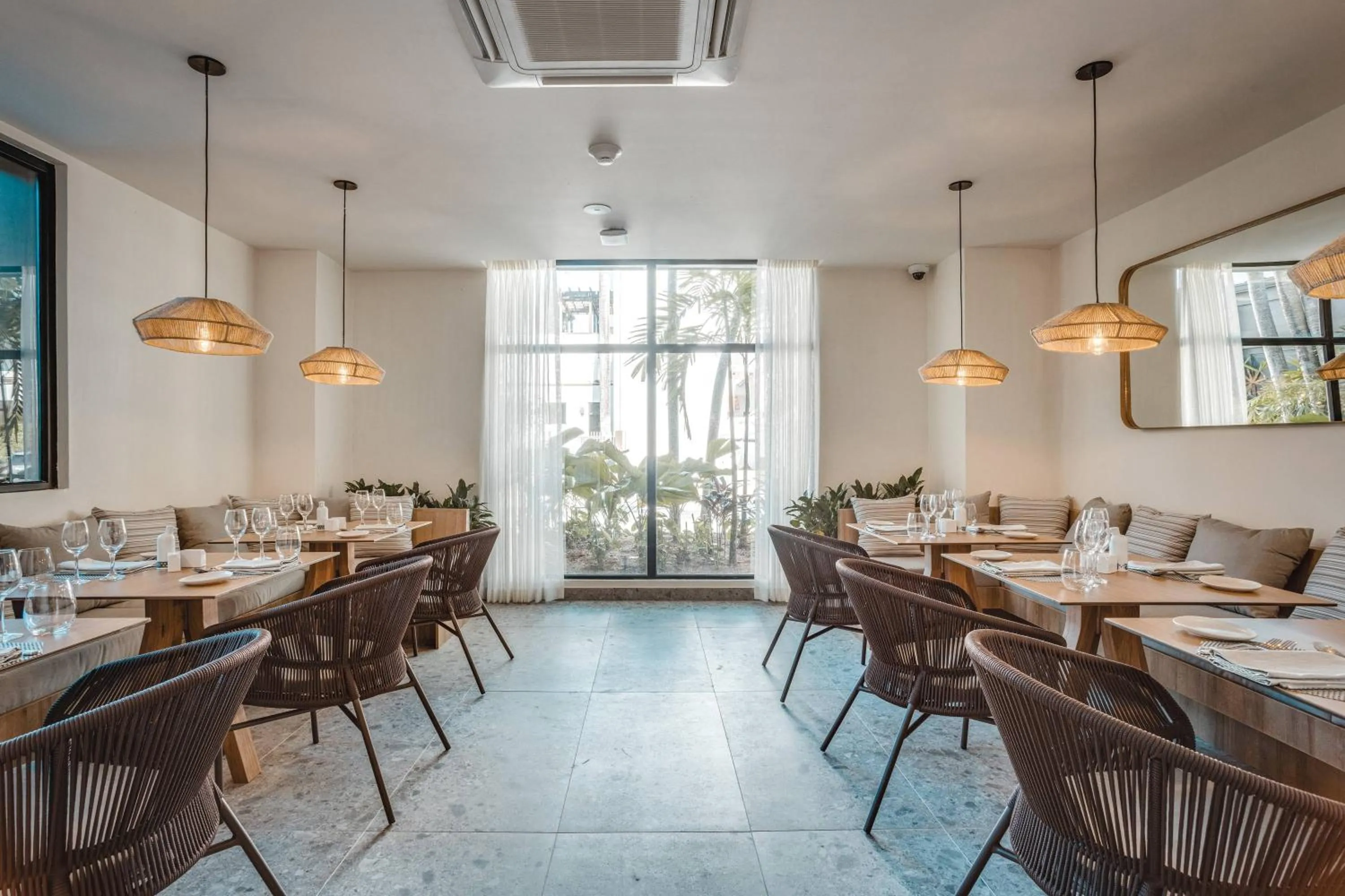 Restaurant/places to eat in Fort George Hotel and Spa