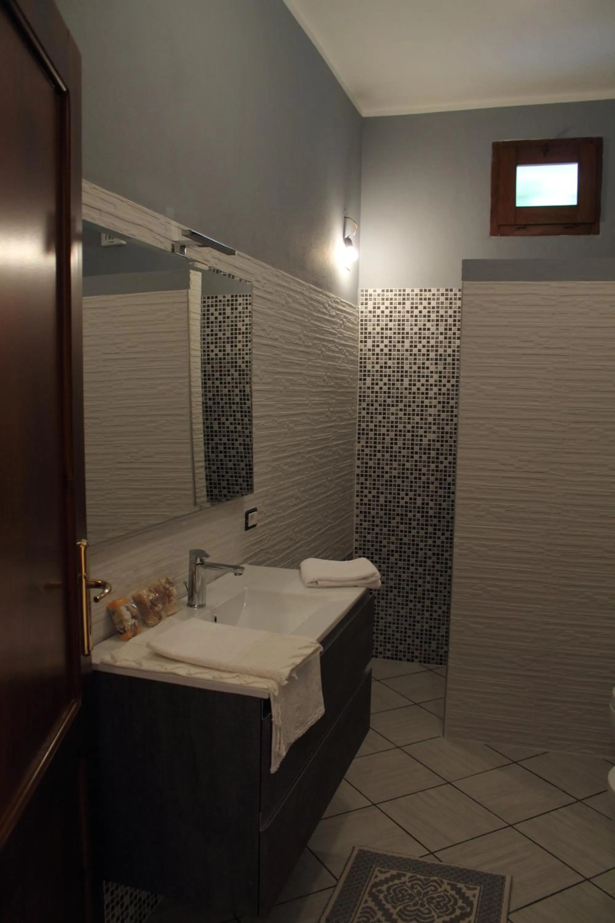 Bathroom in B&B Piazza Municipio