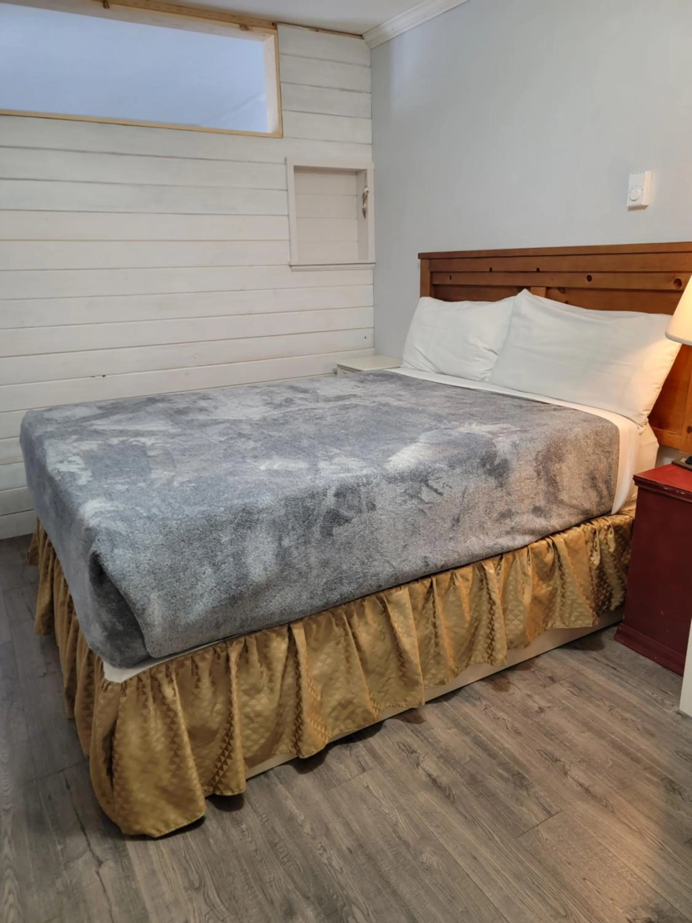 Bed in Chautauqua Resort & Conference Center