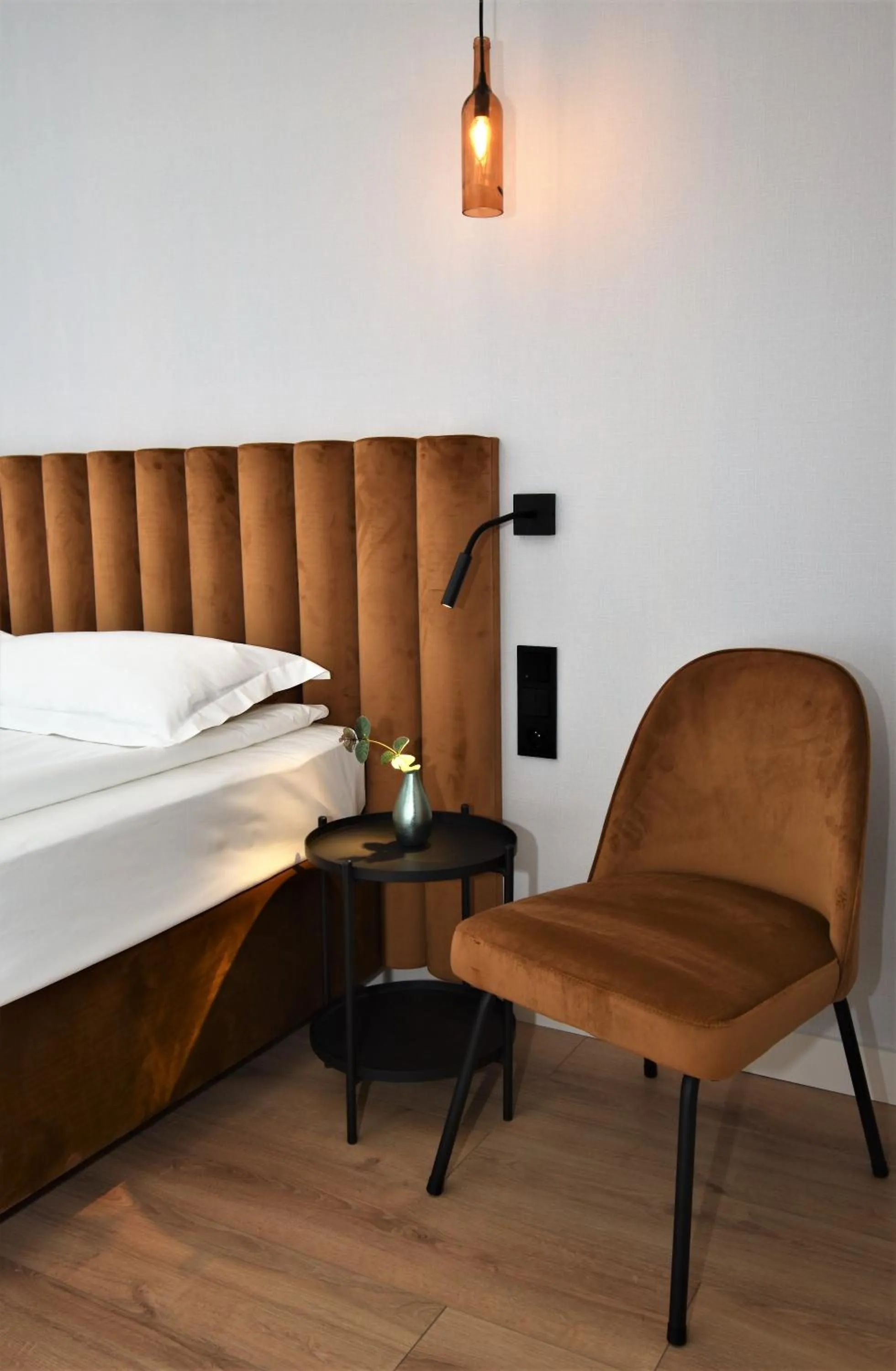 Bed in Patio Riverfront Aparthotel