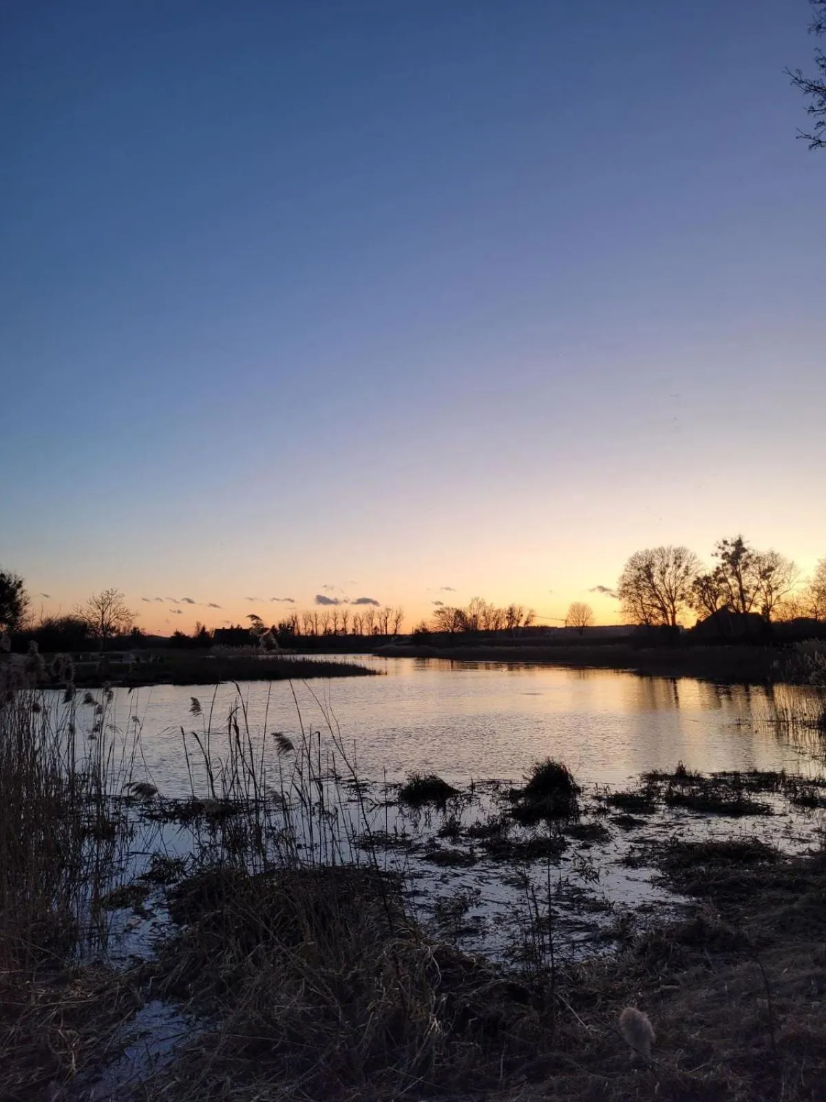 Off site in Patio Riverfront Aparthotel