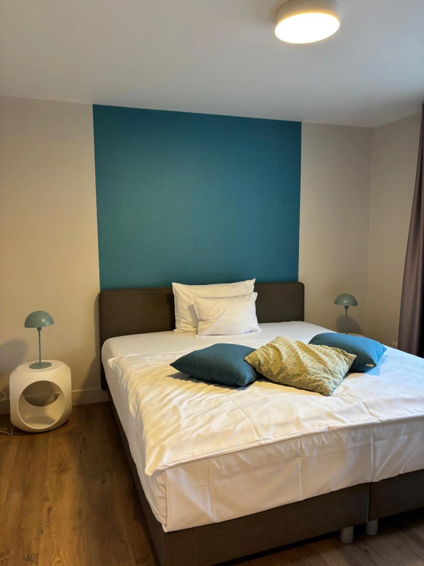 Bed in Hotel Insel Pension