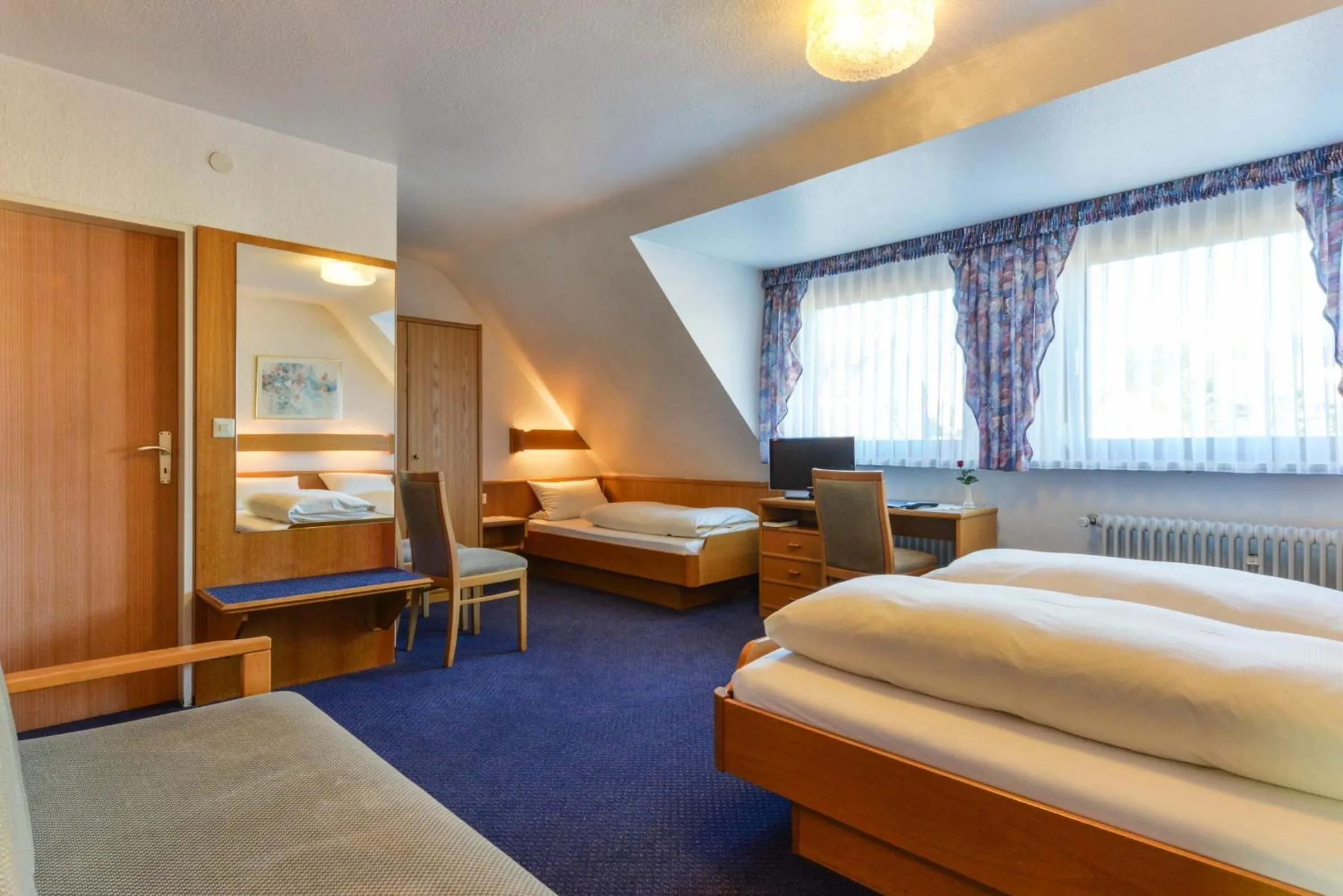 Bed in Hotel-Gasthof Rotes Roß