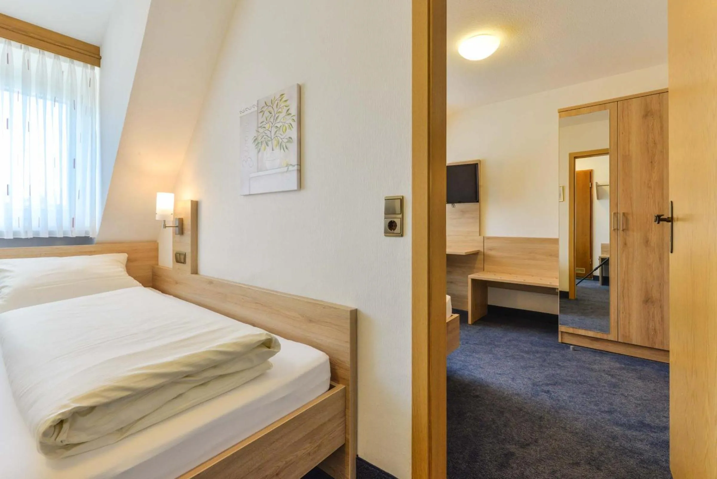Bed in Hotel-Gasthof Rotes Roß