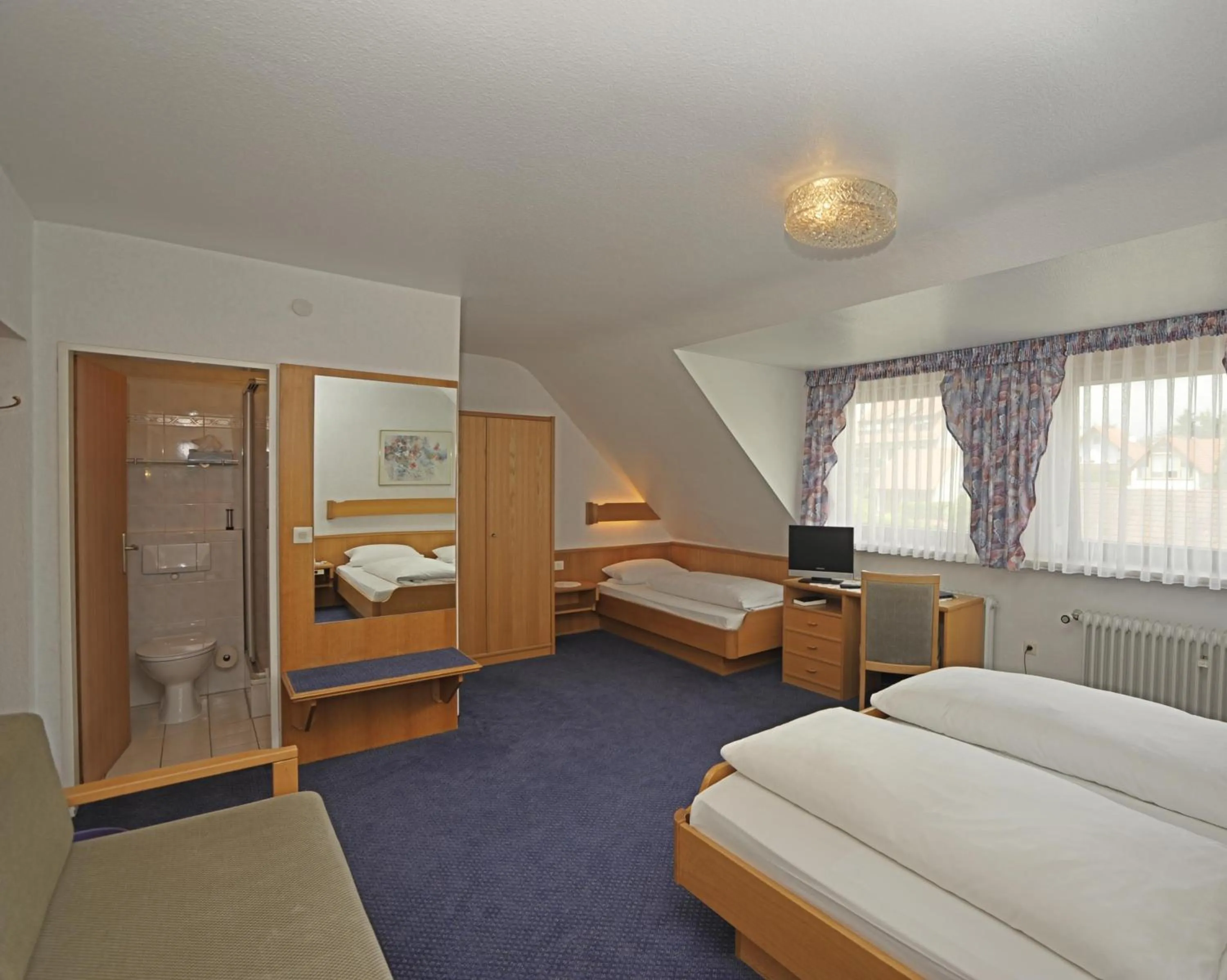 Bed in Hotel-Gasthof Rotes Roß