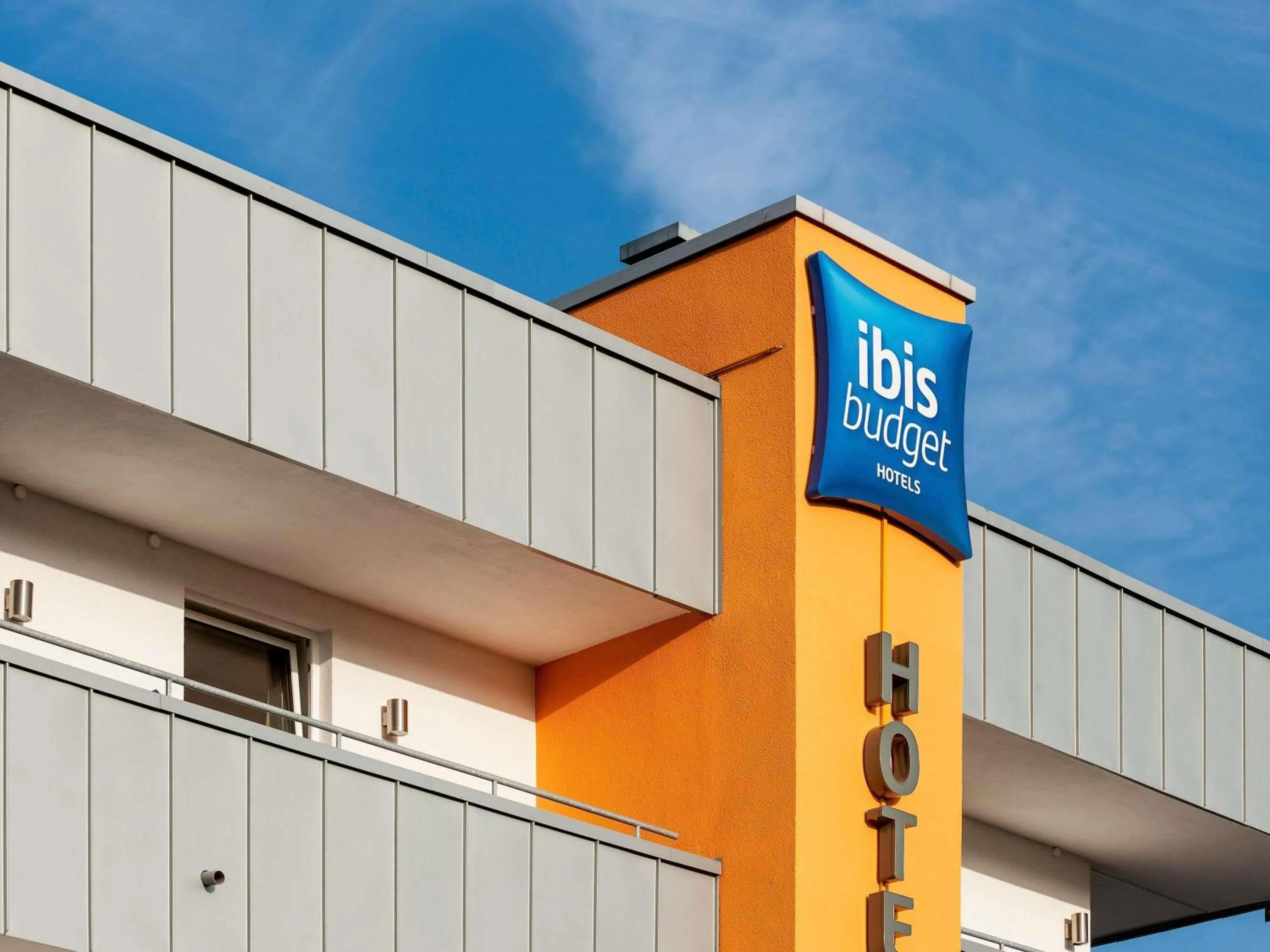 Property building in ibis budget Hotel BONN SÜD Königswinter