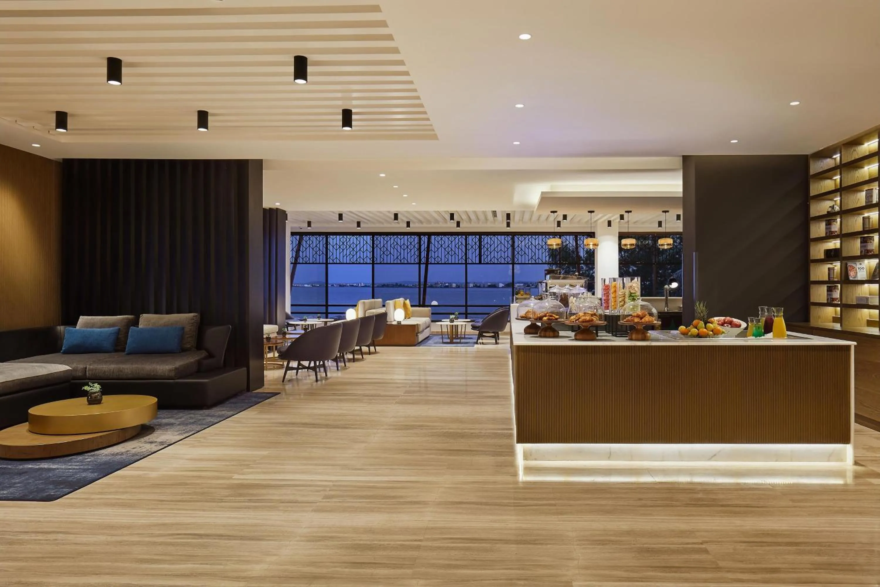 Lounge or bar in Sheraton Djibouti