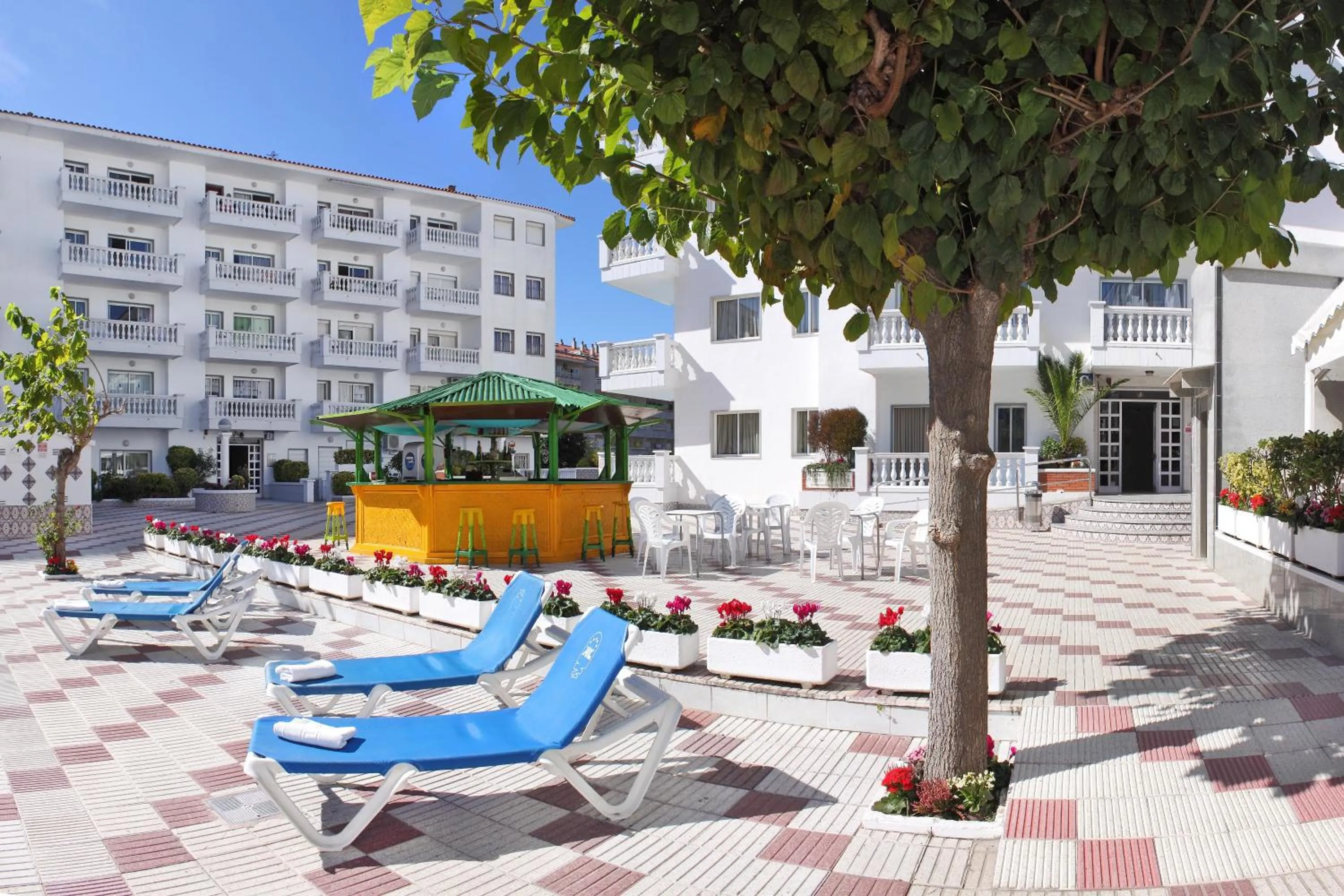 Property building in Europa Family Apartments