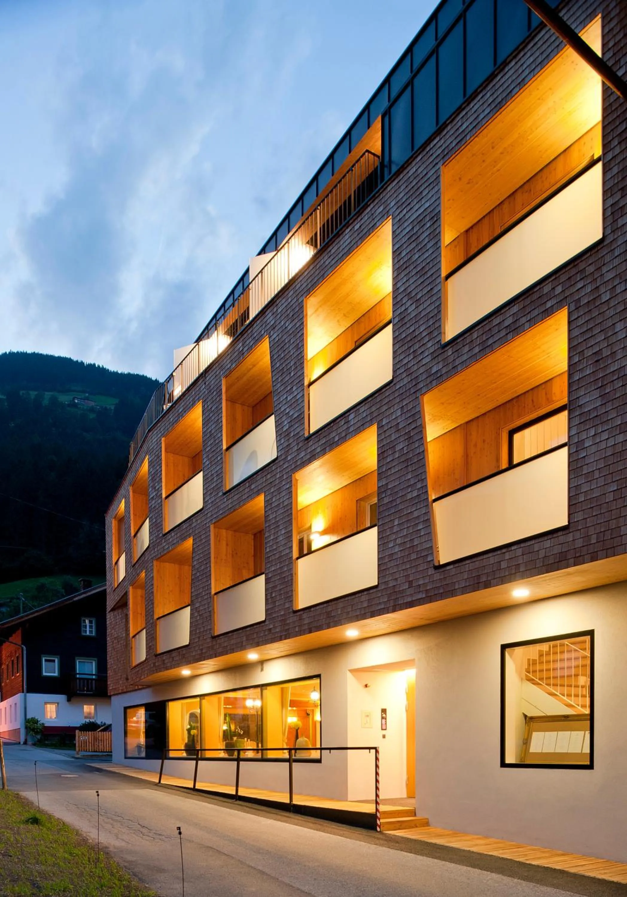 Facade/entrance in derNeuwirt