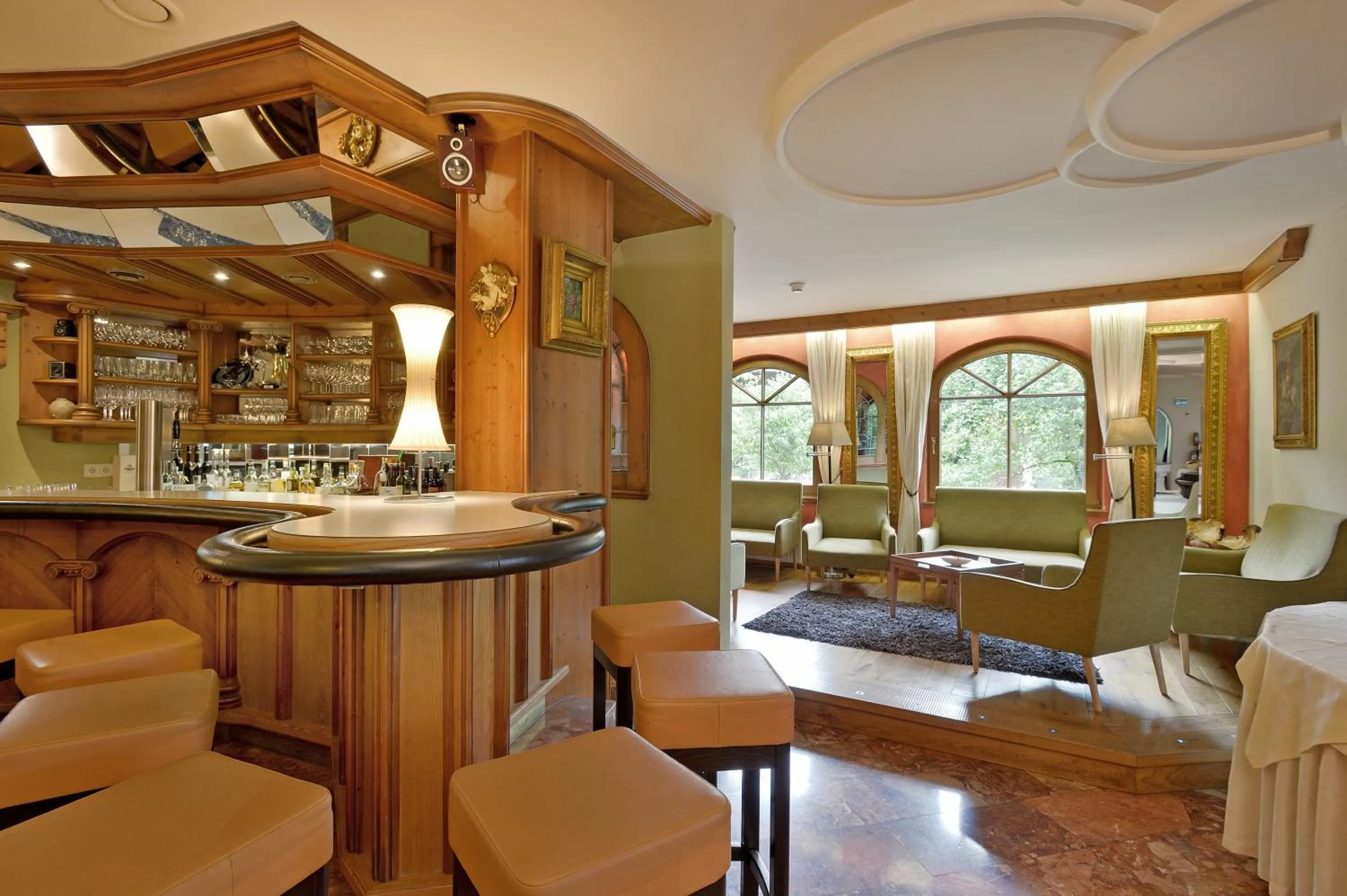 Lounge or bar in derNeuwirt