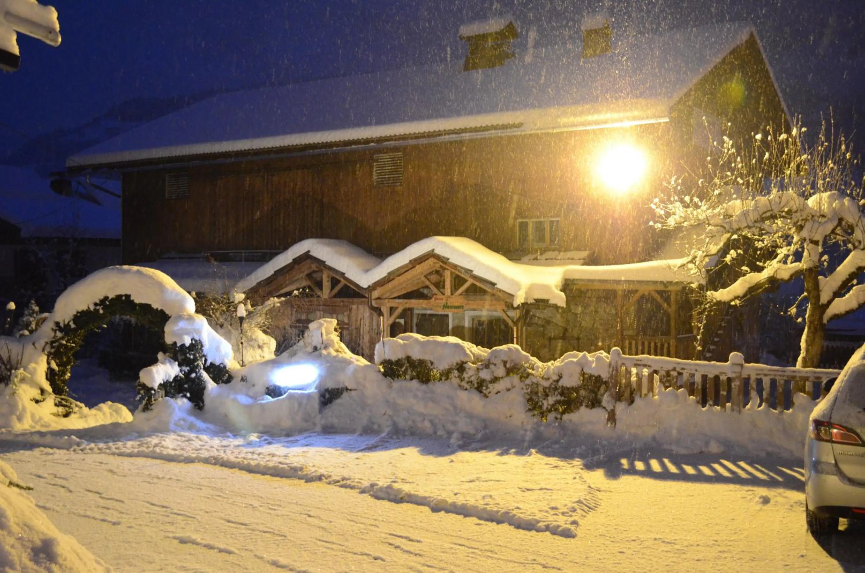 Facade/entrance in derNeuwirt