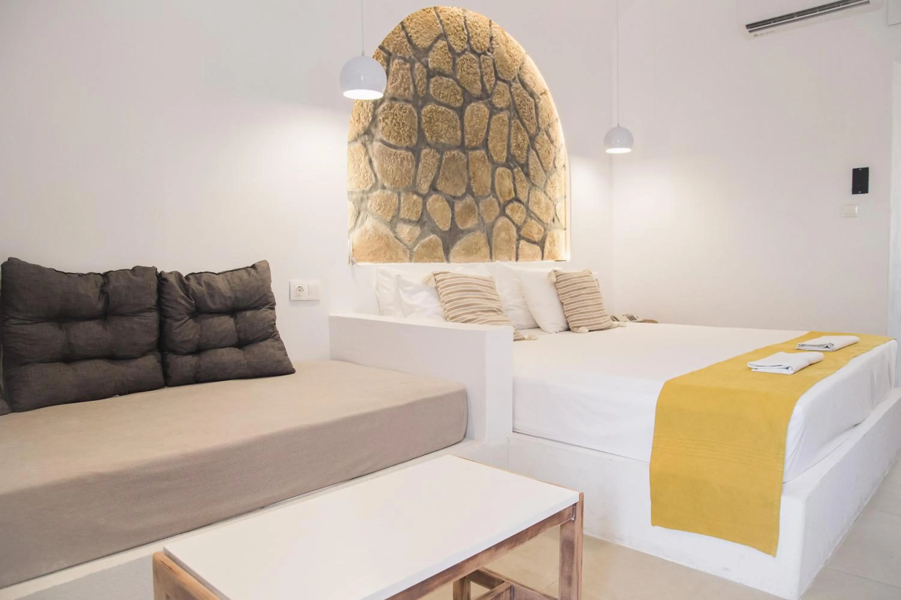 Bedroom, Bed in Ladiko Inn Hotel Faliraki -Anthony Quinn Bay