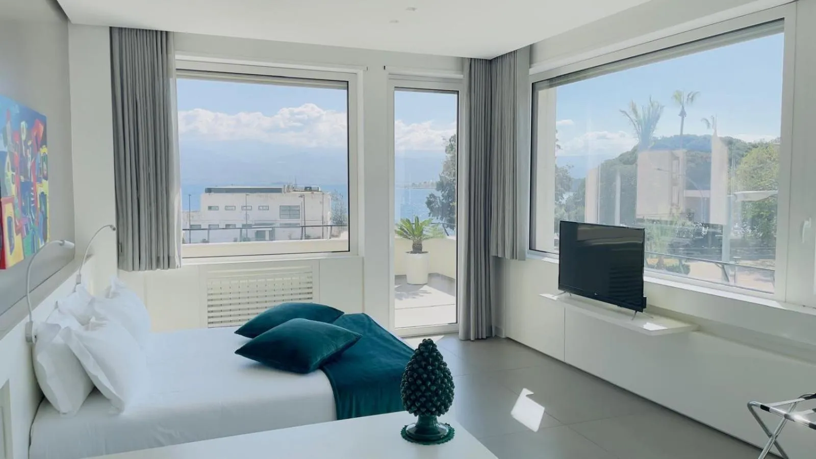 Photo of the whole room, Bed in FuoriSquadra