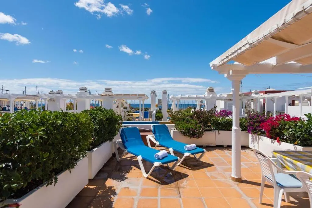 Solarium, Swimming Pool in La Venecia de Canarias