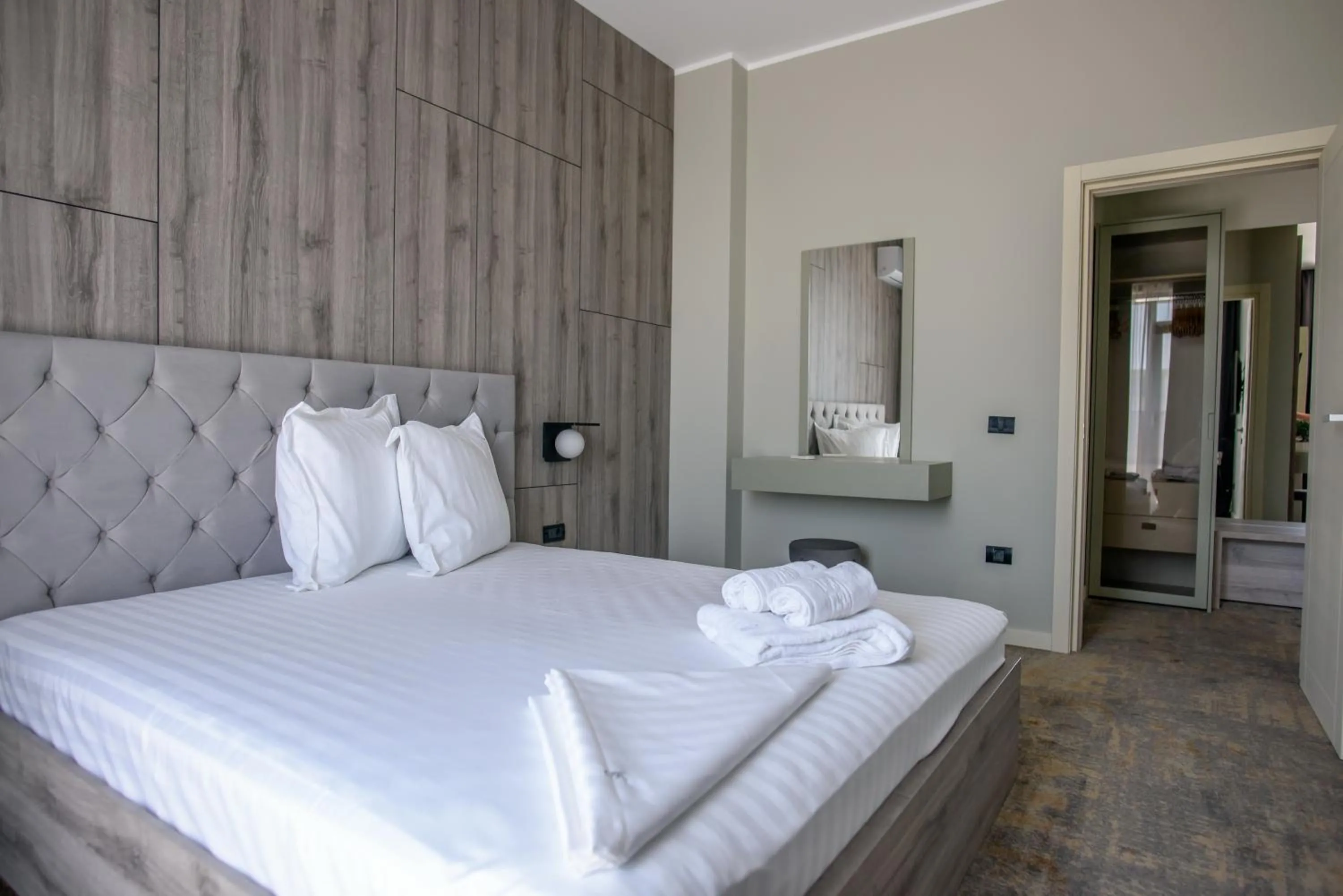 Bed in Oreo Apart Hotel