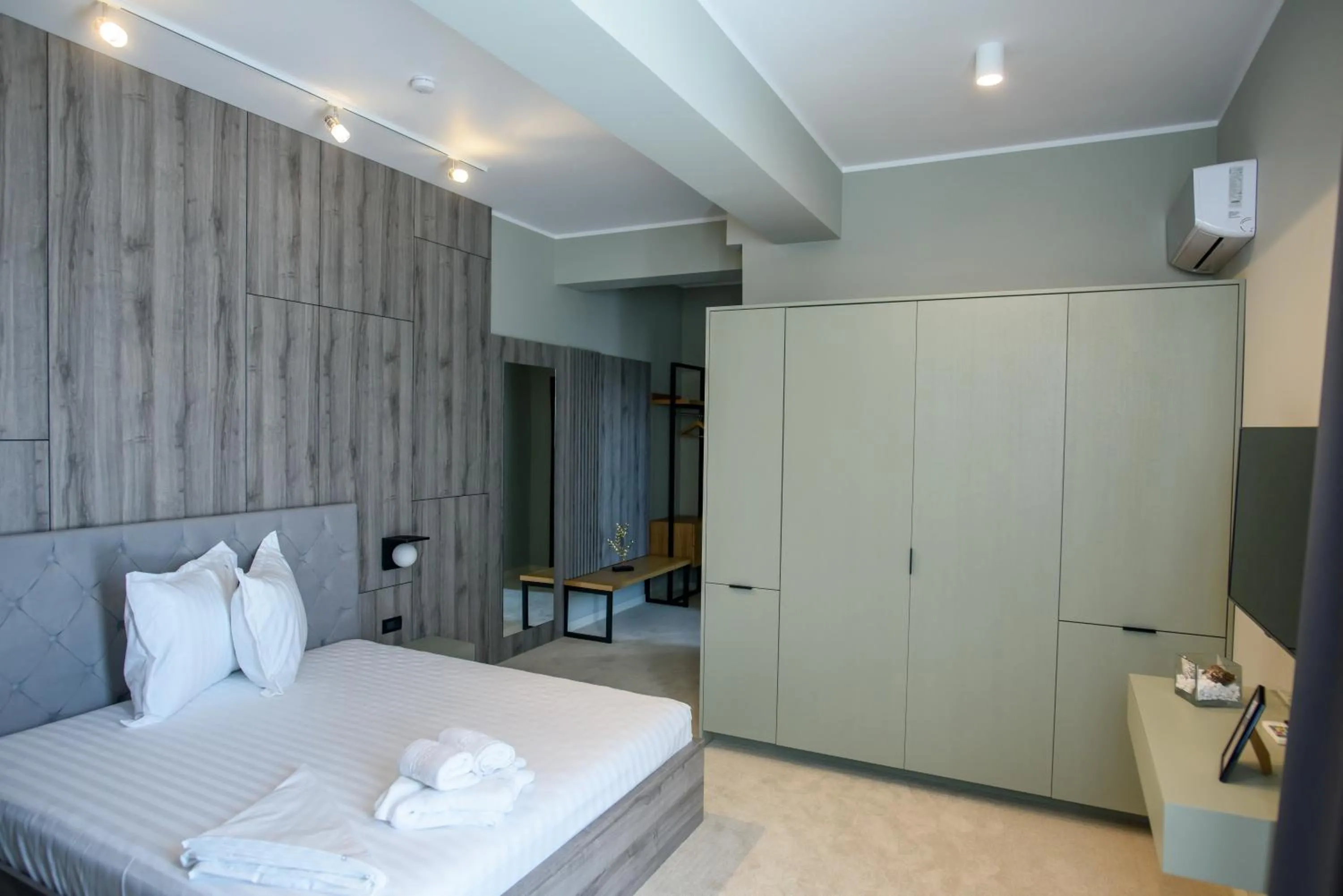 Bed in Oreo Apart Hotel