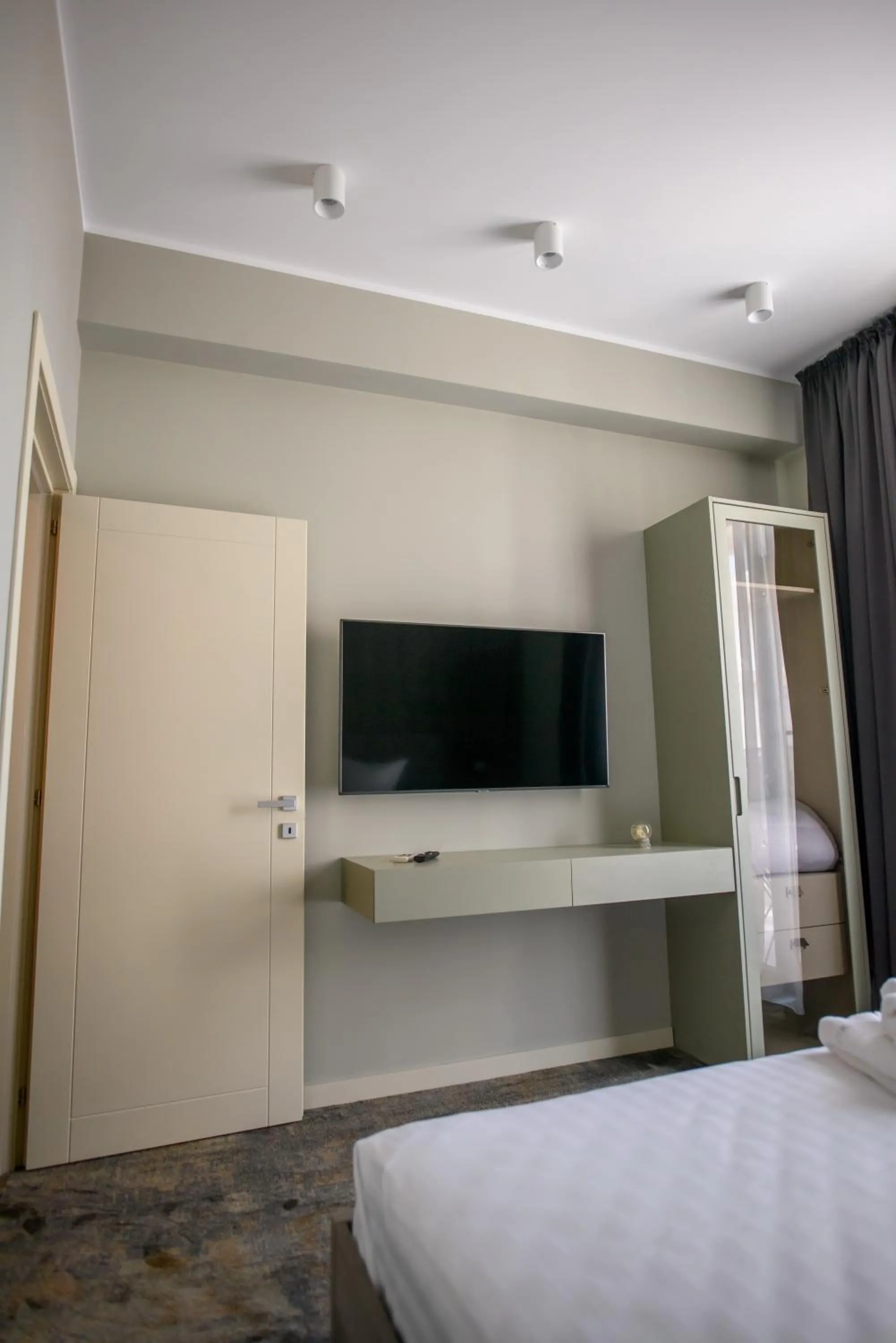 TV and multimedia, Bed in Oreo Apart Hotel