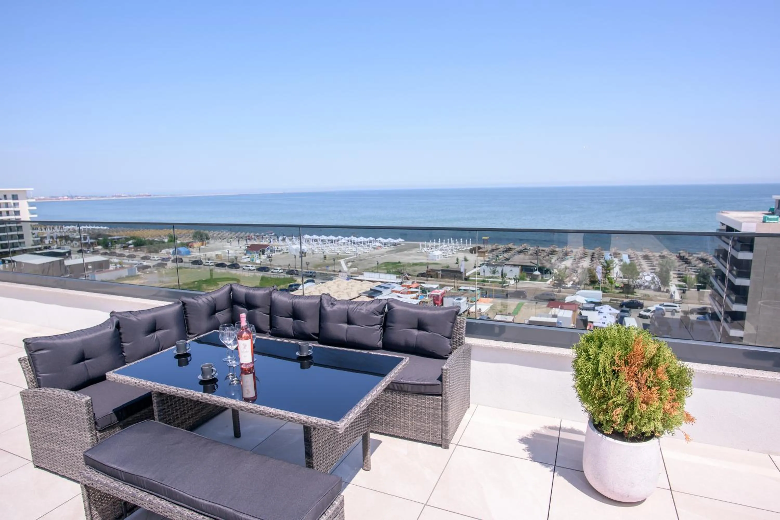 Balcony/Terrace in Oreo Apart Hotel