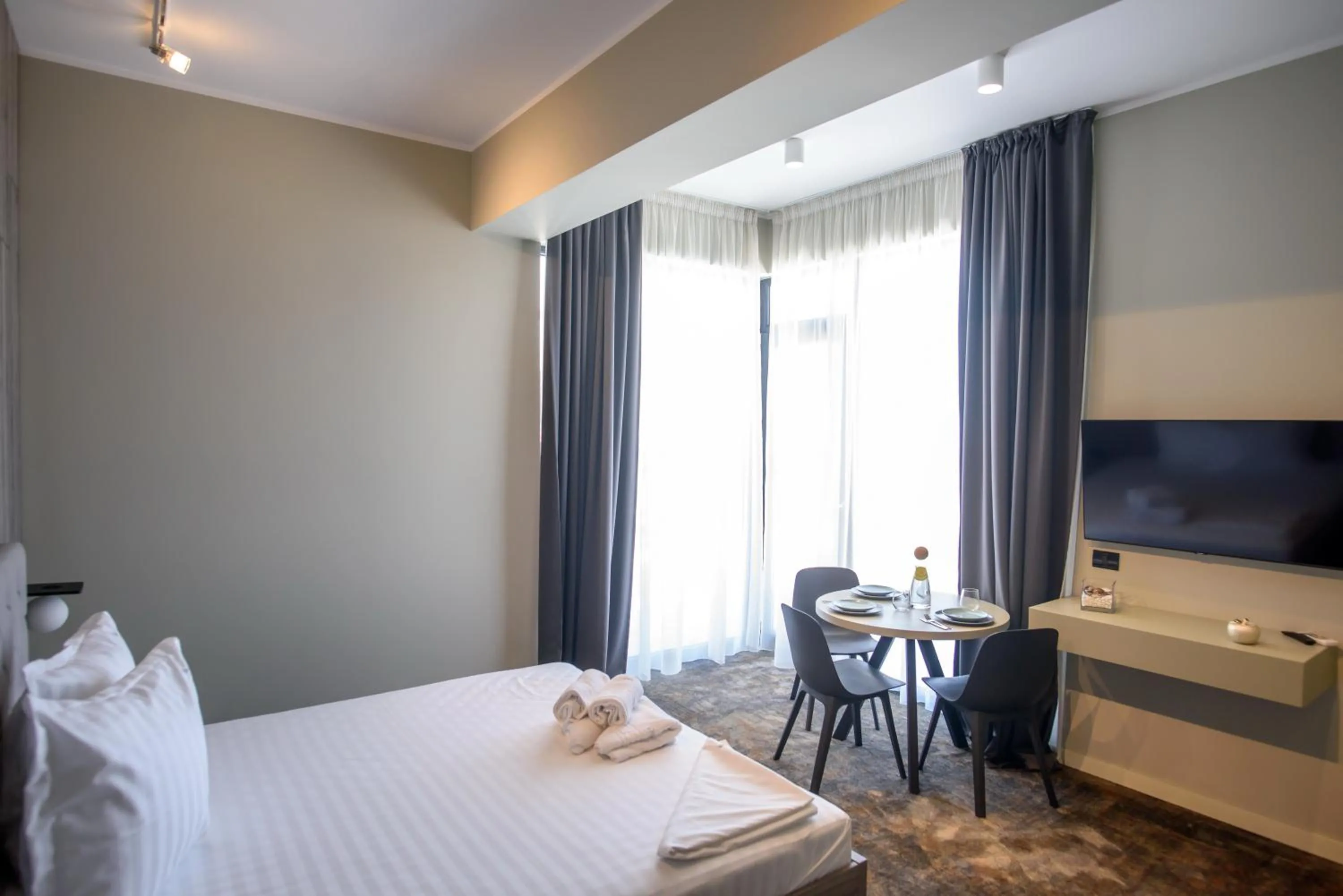 Bed in Oreo Apart Hotel