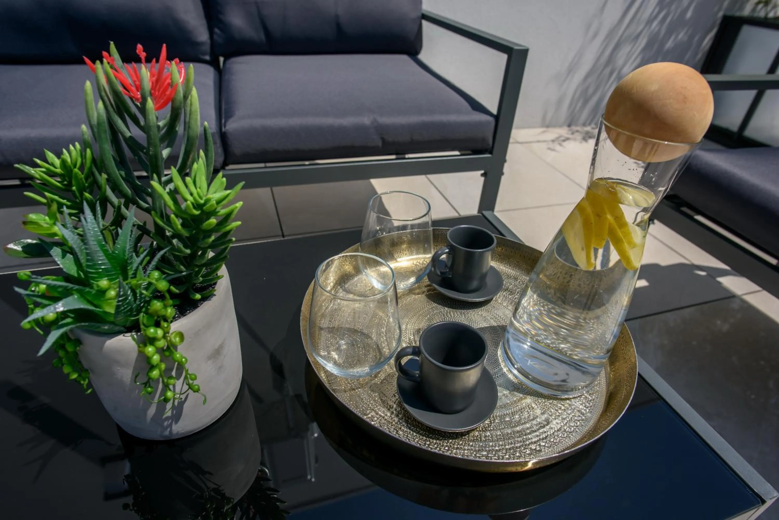 Seating area in Oreo Apart Hotel