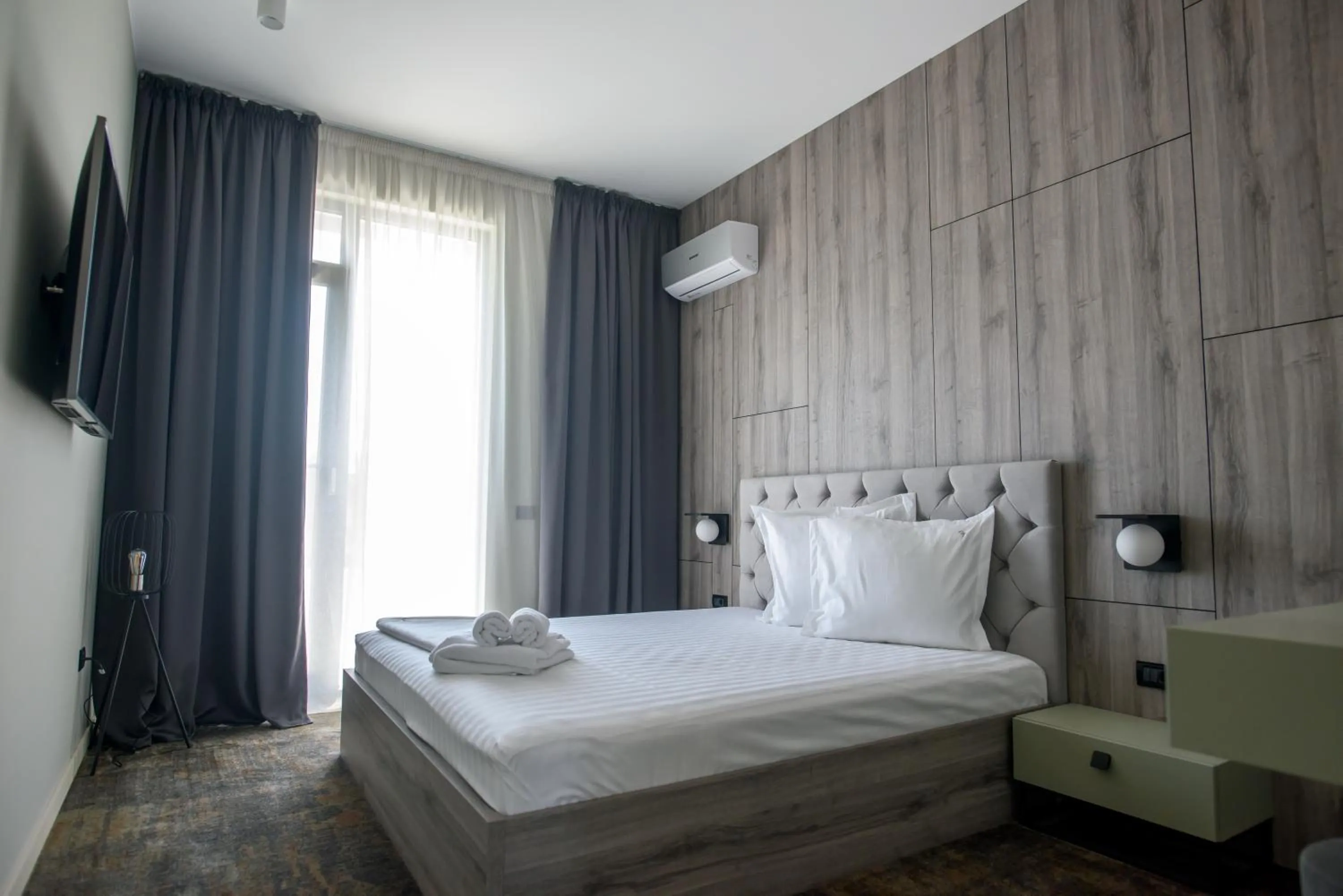 Bed in Oreo Apart Hotel