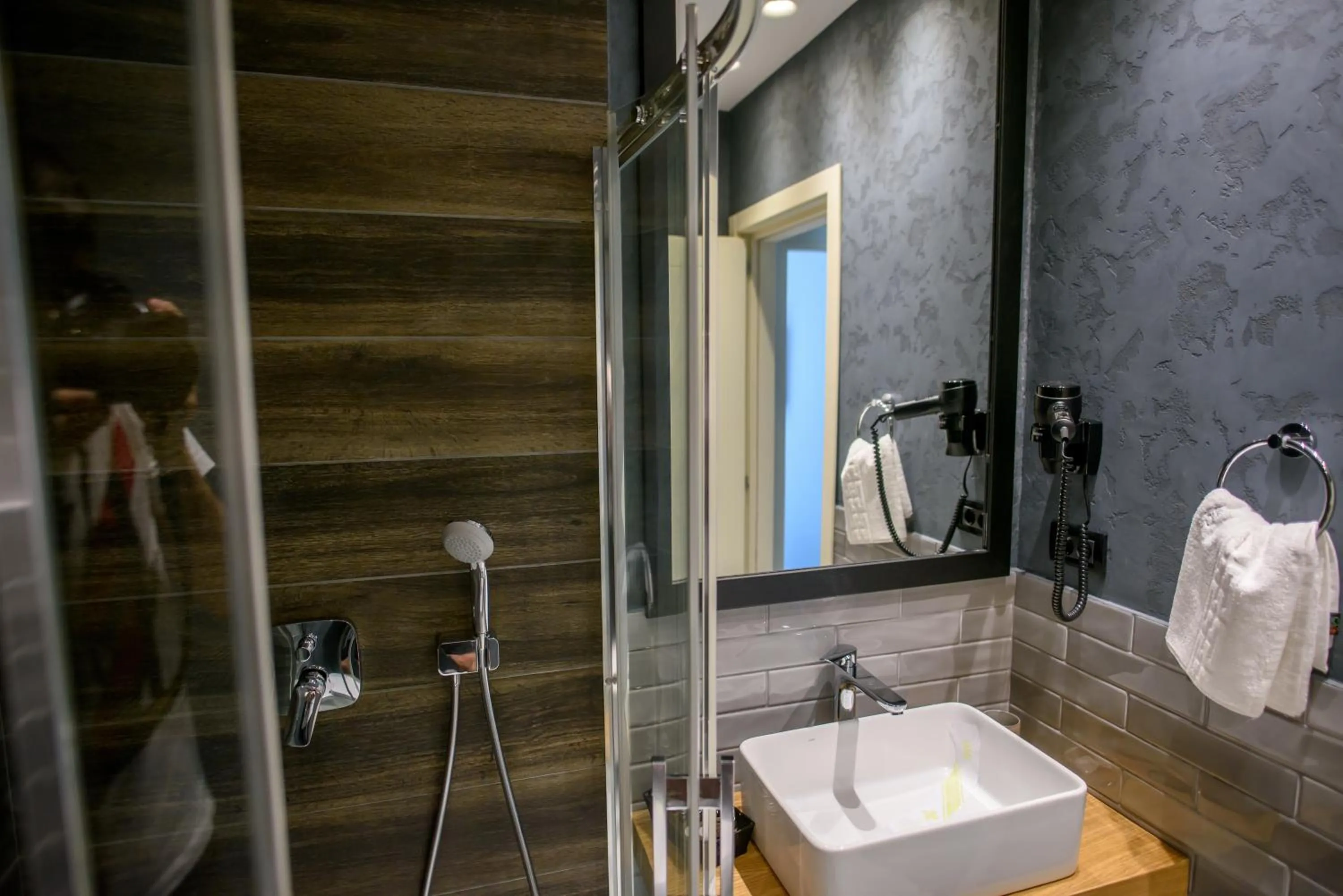 Bathroom in Oreo Apart Hotel