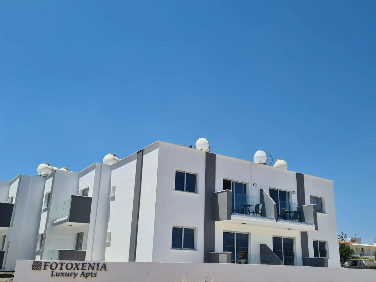 Property building in Fotoxenia Luxury Apts