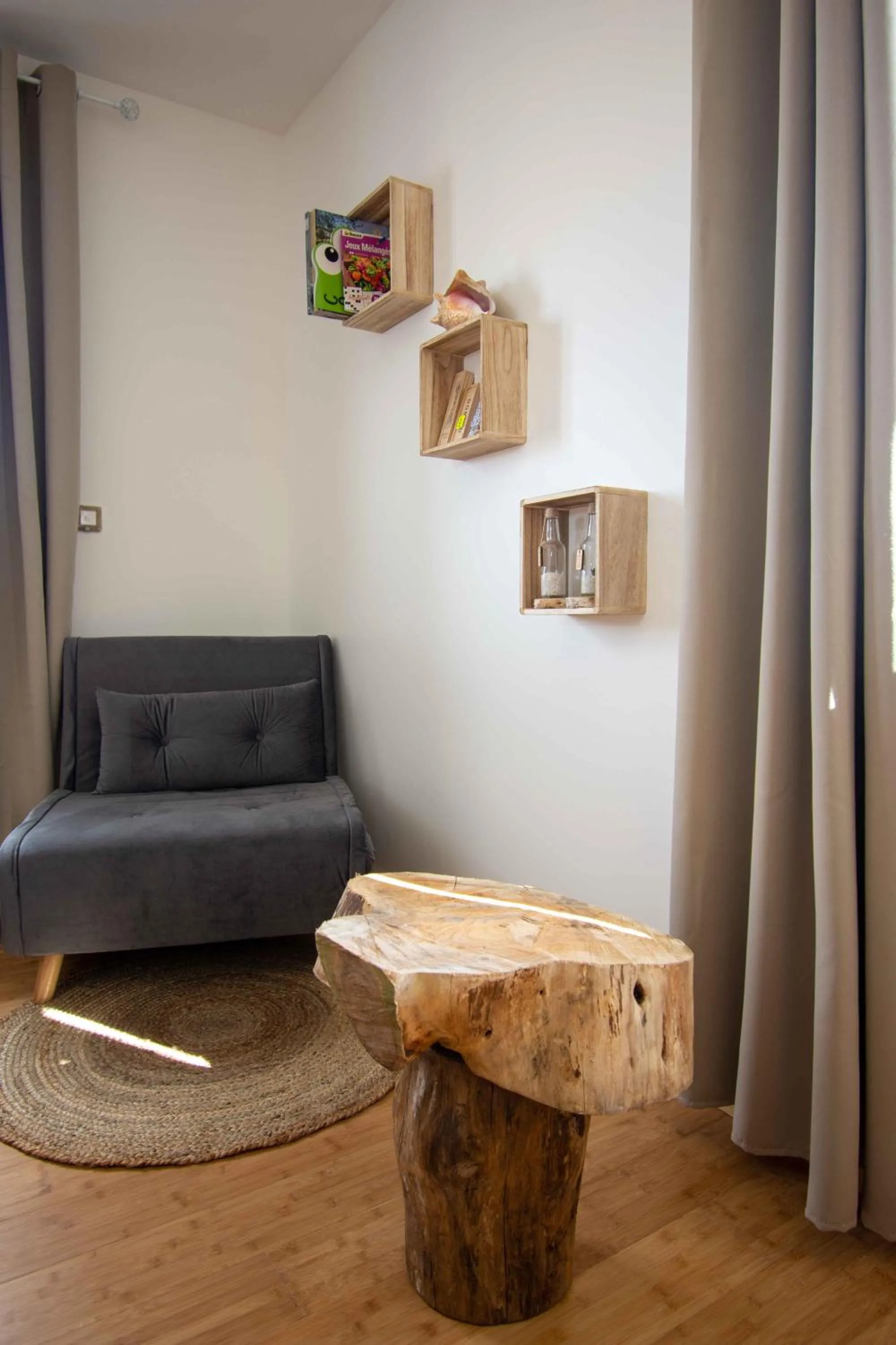 Bedroom in Chambres 2 caps