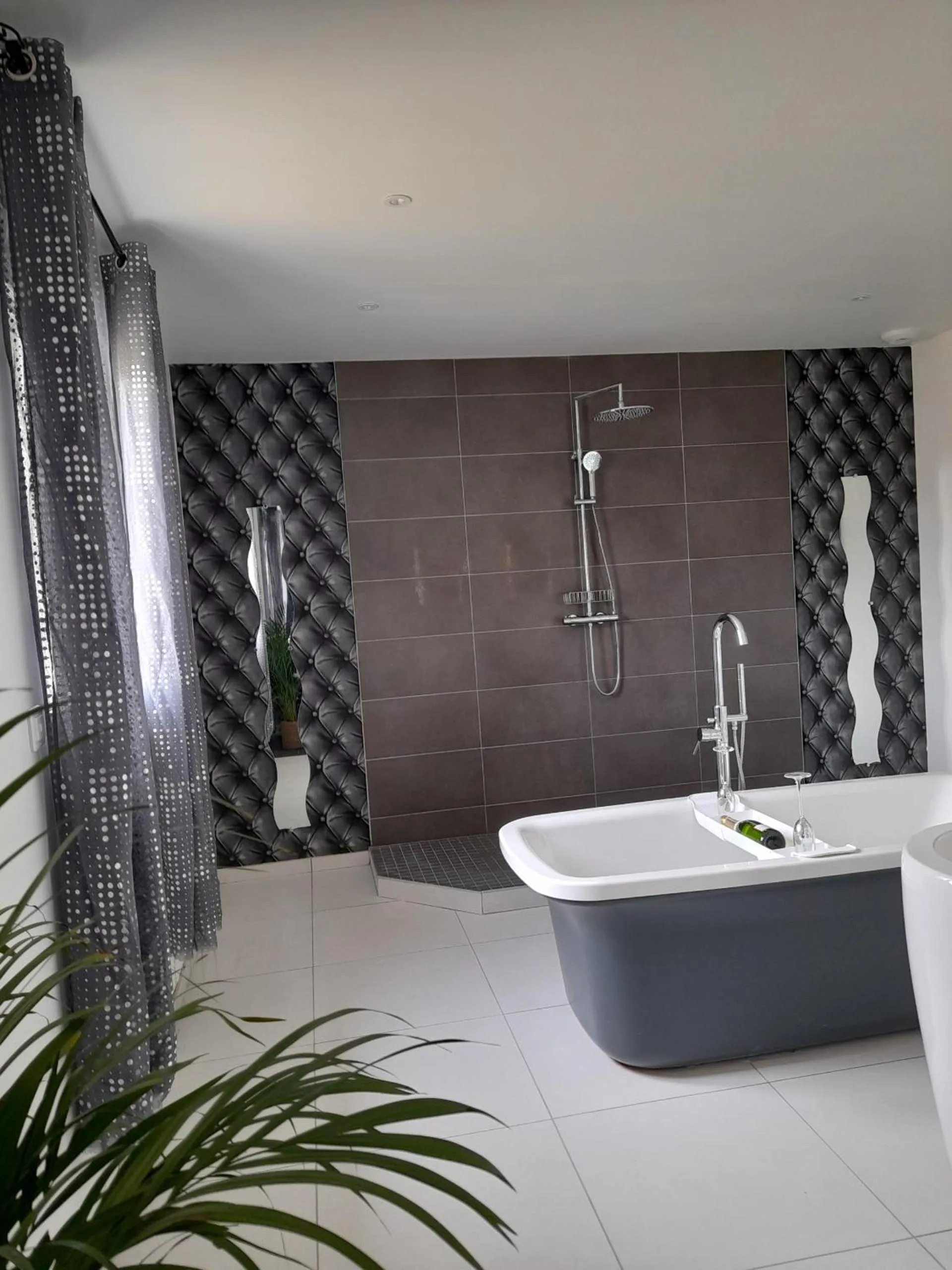 Bathroom in Chambres 2 caps