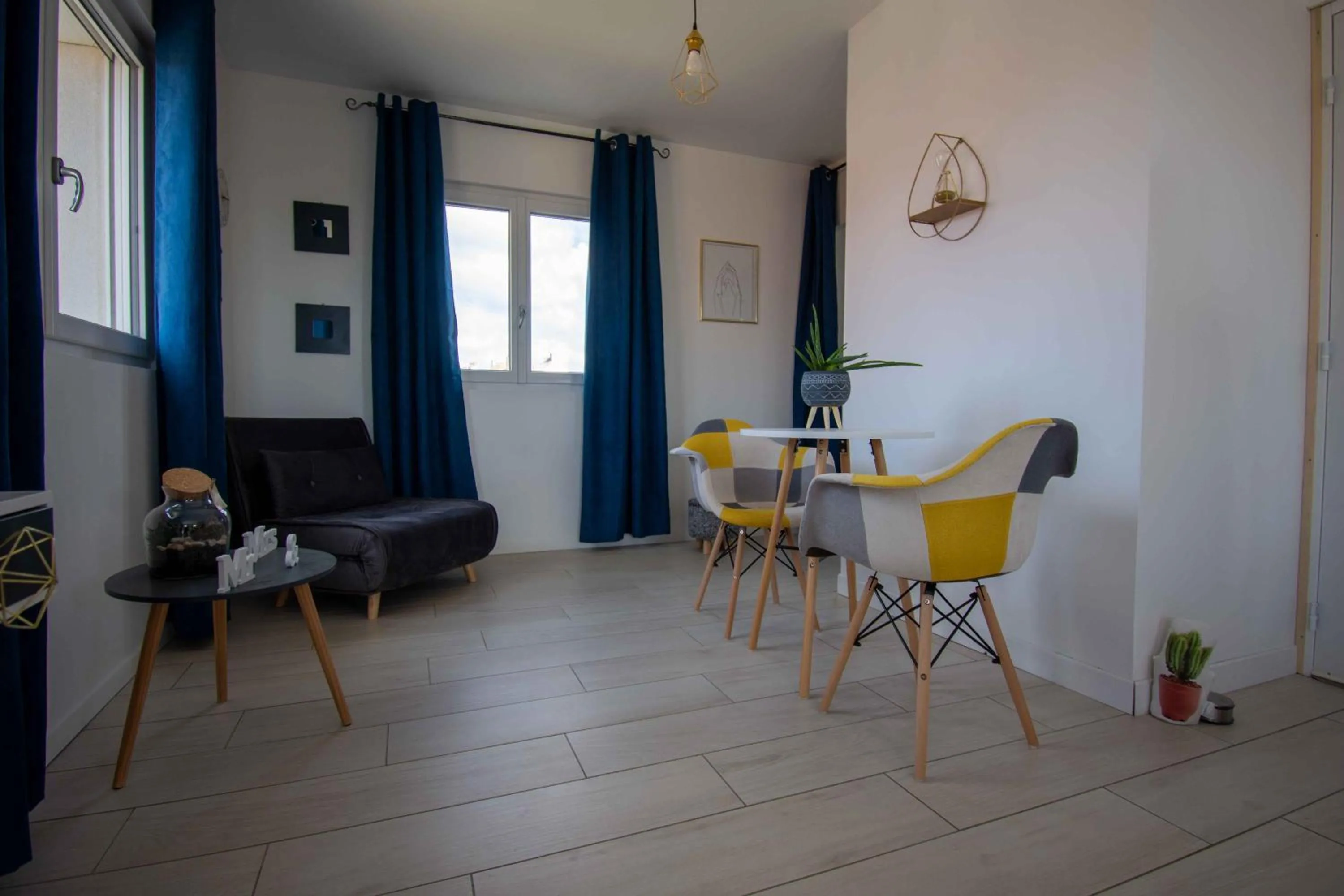 Bedroom in Chambres 2 caps