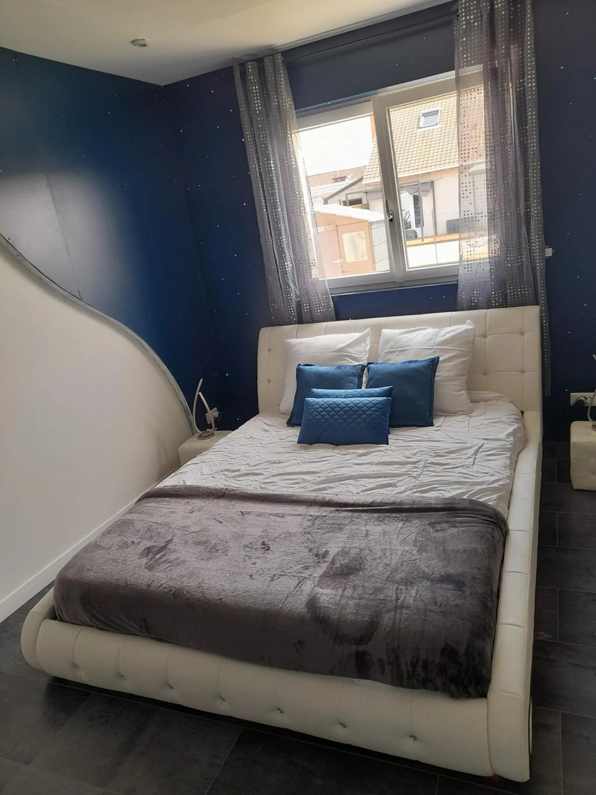 Bedroom, Bed in Chambres 2 caps