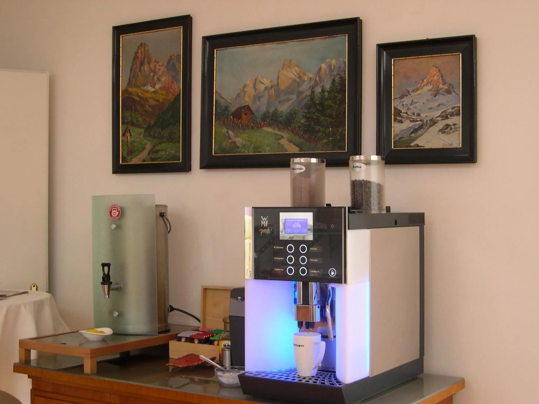 Coffee/tea facilities in Das Jedermann Boutiquehotel mit Stadtgarten