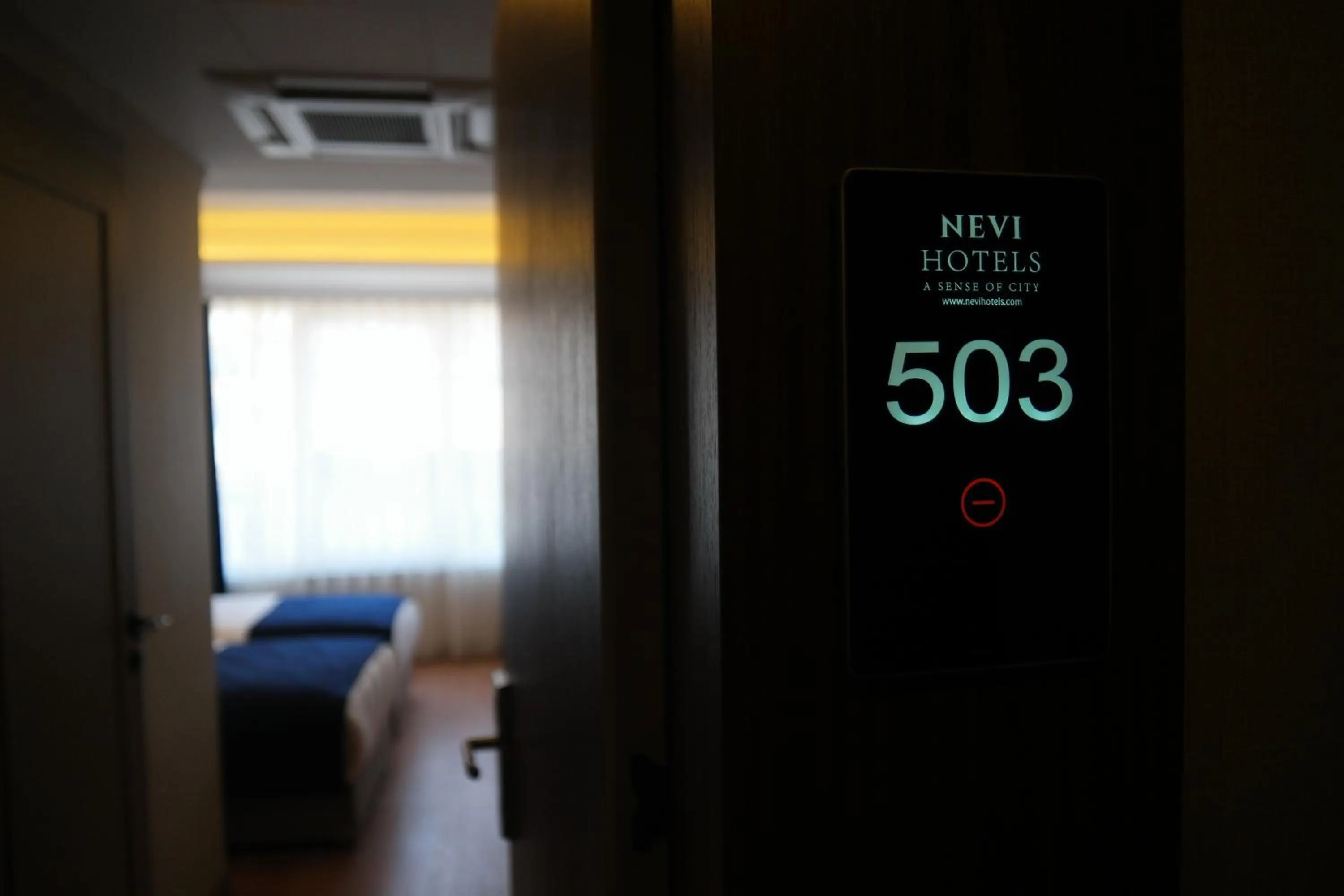 Property building, Bed in Nevi Hotel & Suites Istanbul Taksim