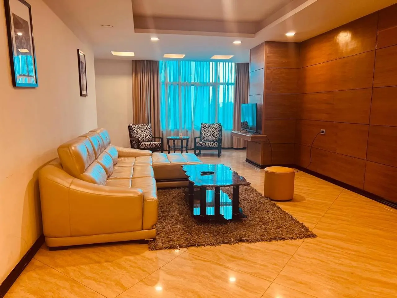 Seating area in Inter Luxury Hotel