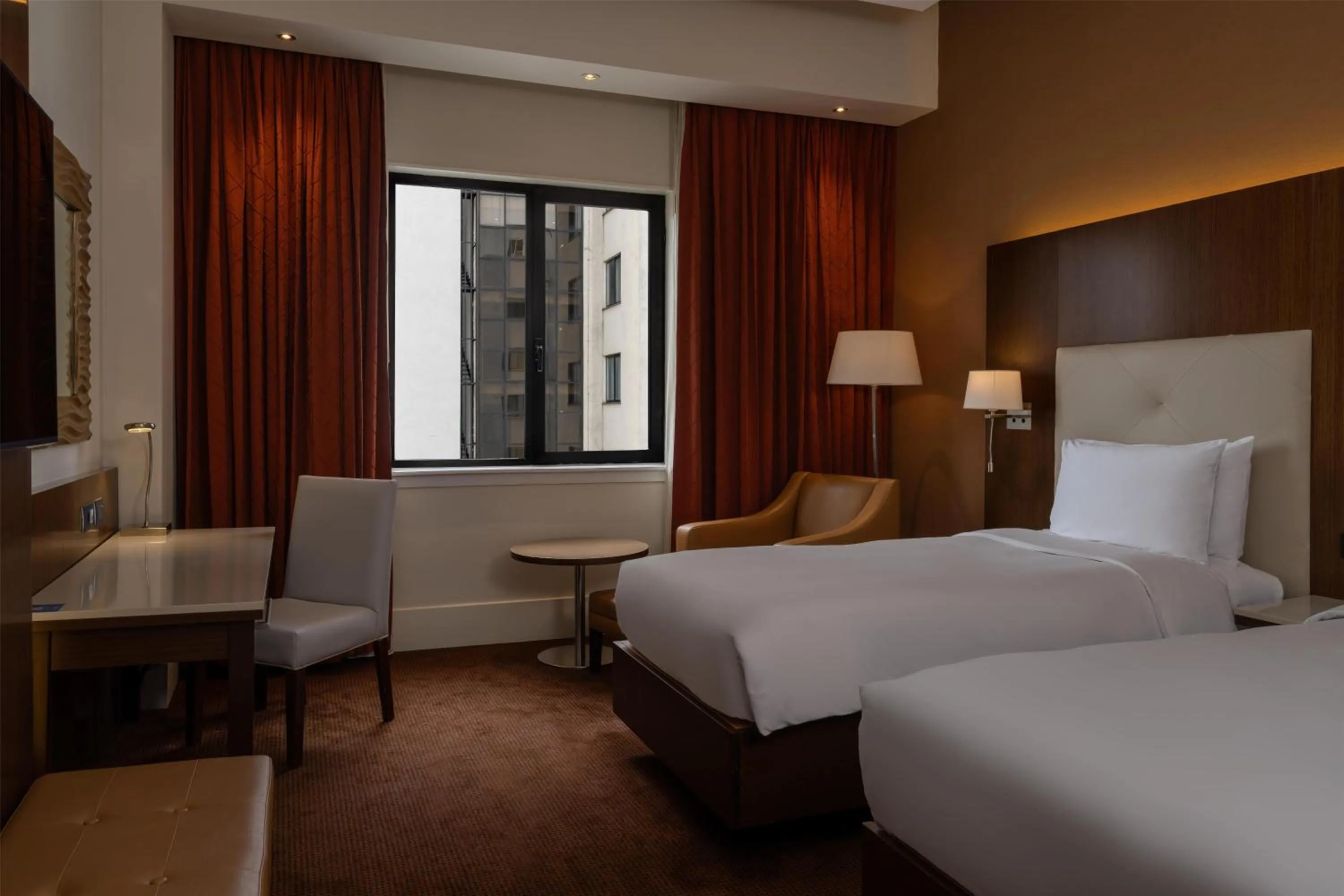 Bedroom, Bed in Radisson Blu Hotel, Addis Ababa