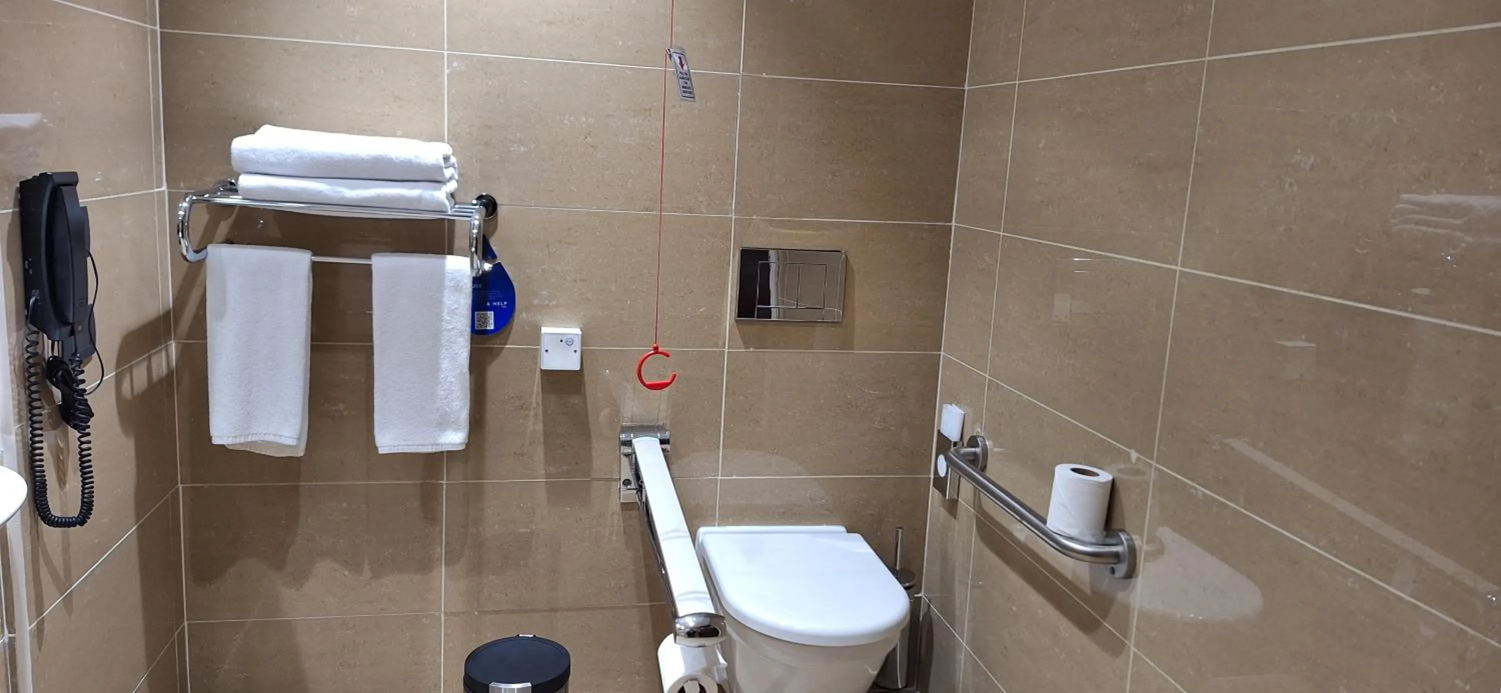 Toilet in Radisson Blu Hotel, Addis Ababa