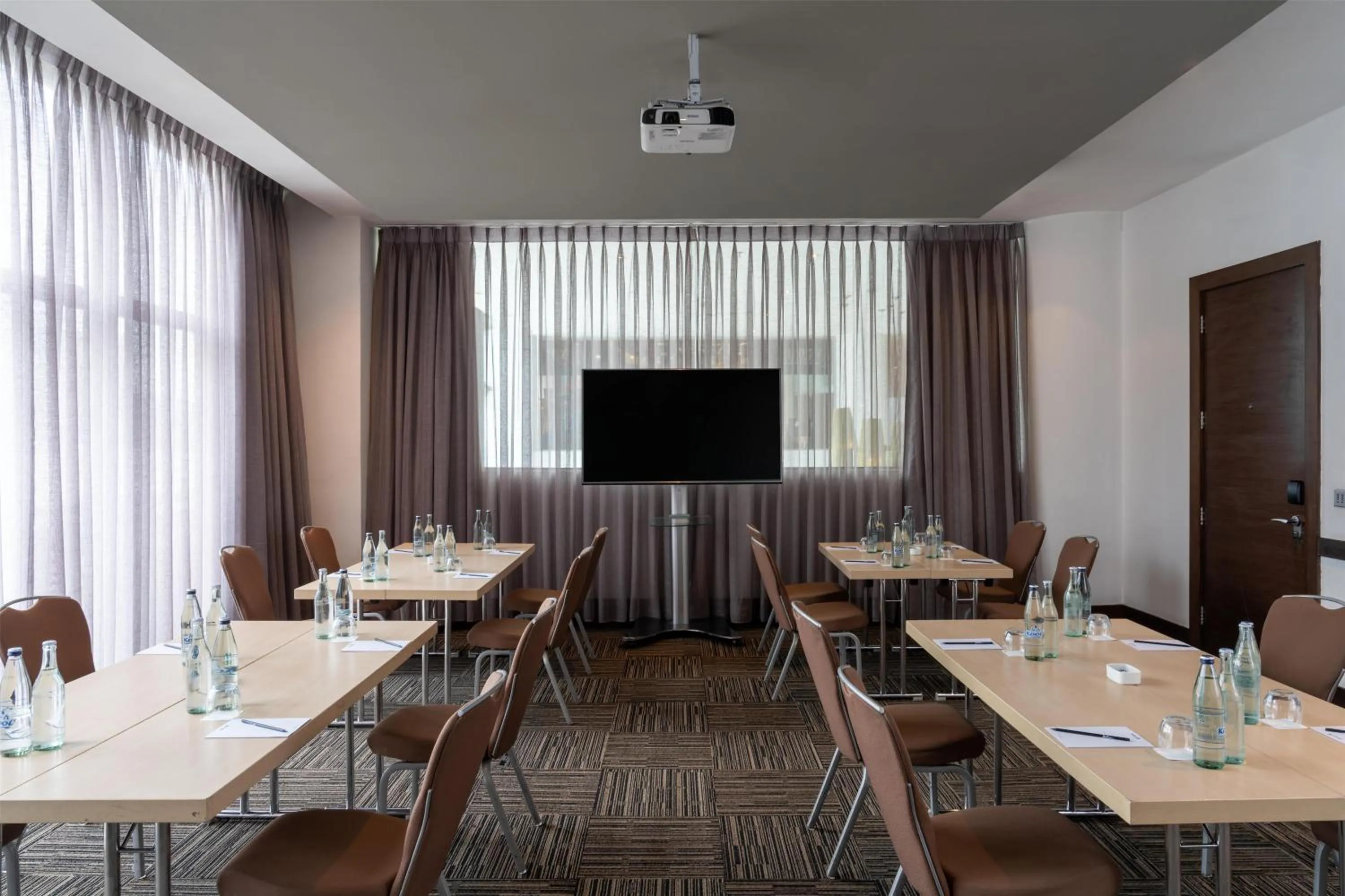 Meeting/conference room in Radisson Blu Hotel, Addis Ababa
