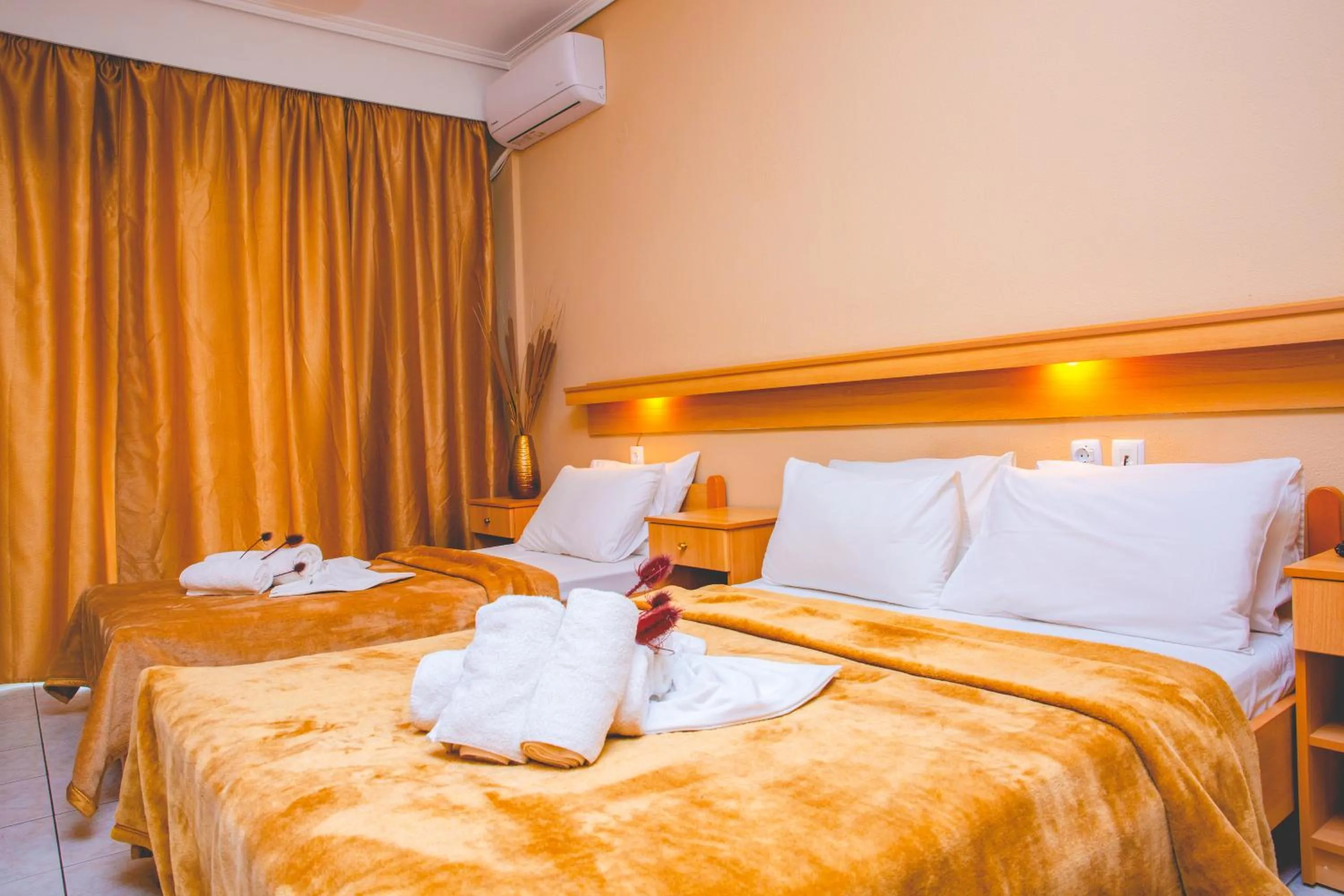 Bed in THEMIS BEACH